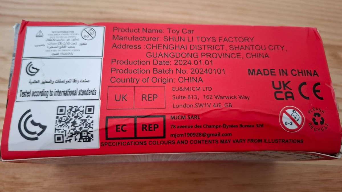 Die-Cast Metal Model - Pink Beetle Volkswagen in Good Condition