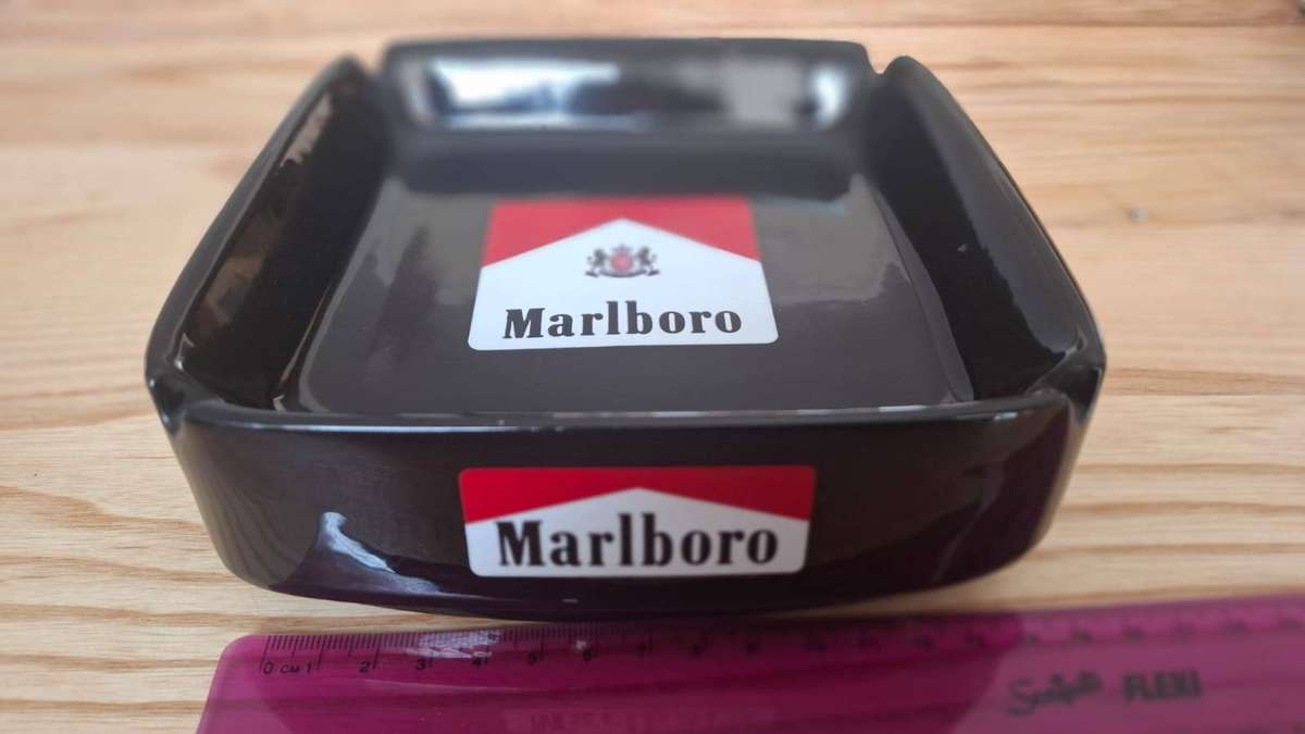 Stunning Wade England "Marlboro" Ashtray in Excellent Condition