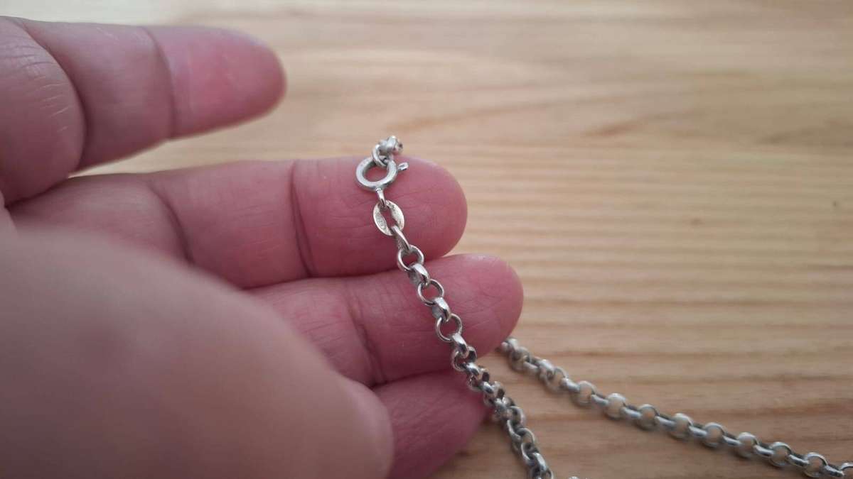Stunning 925 Sterling Silver Rolo Chain Necklace (13.8 Grams)(L 54cm) in Great Condition