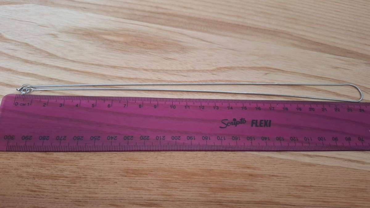 Stunning Vintage 925 Sterling Silver Snake Chain Necklace - Excellent Condition(5.8Grams) 49 cm Long