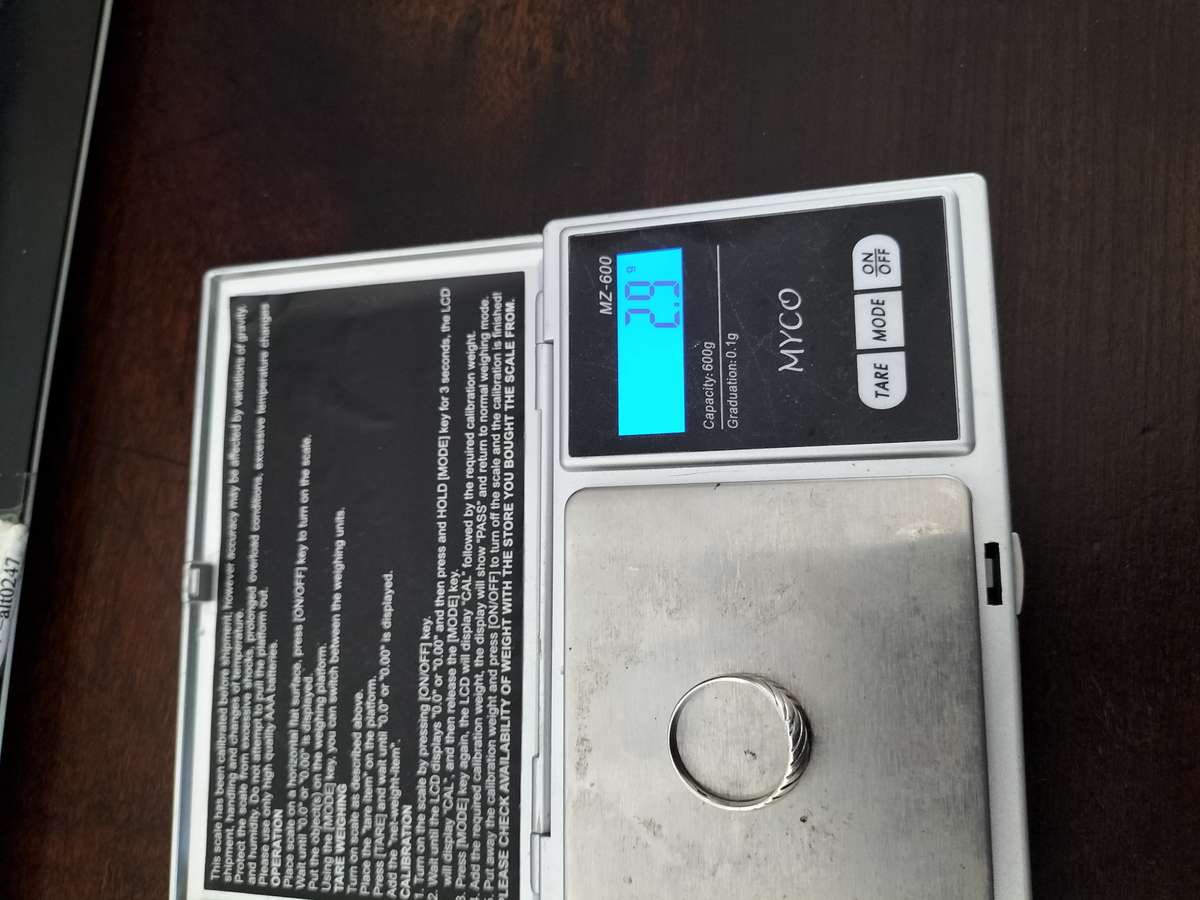 Beautiful Vintage Sterling Silver 925  Ring - 2.9 g