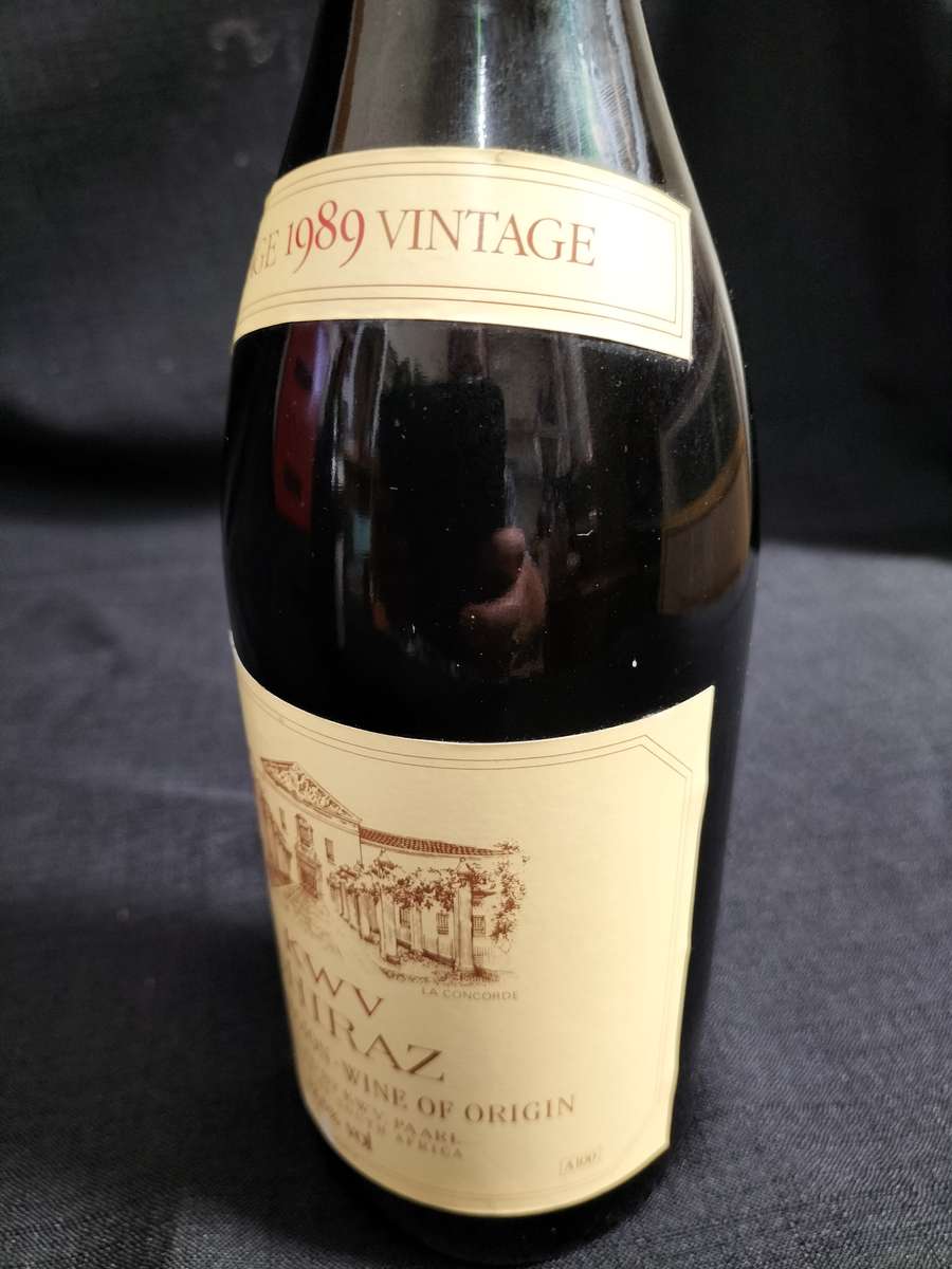 Vintage 1989 Vintage KWV Shiraz  - 750ml - Sealed - Bottled by KWV
