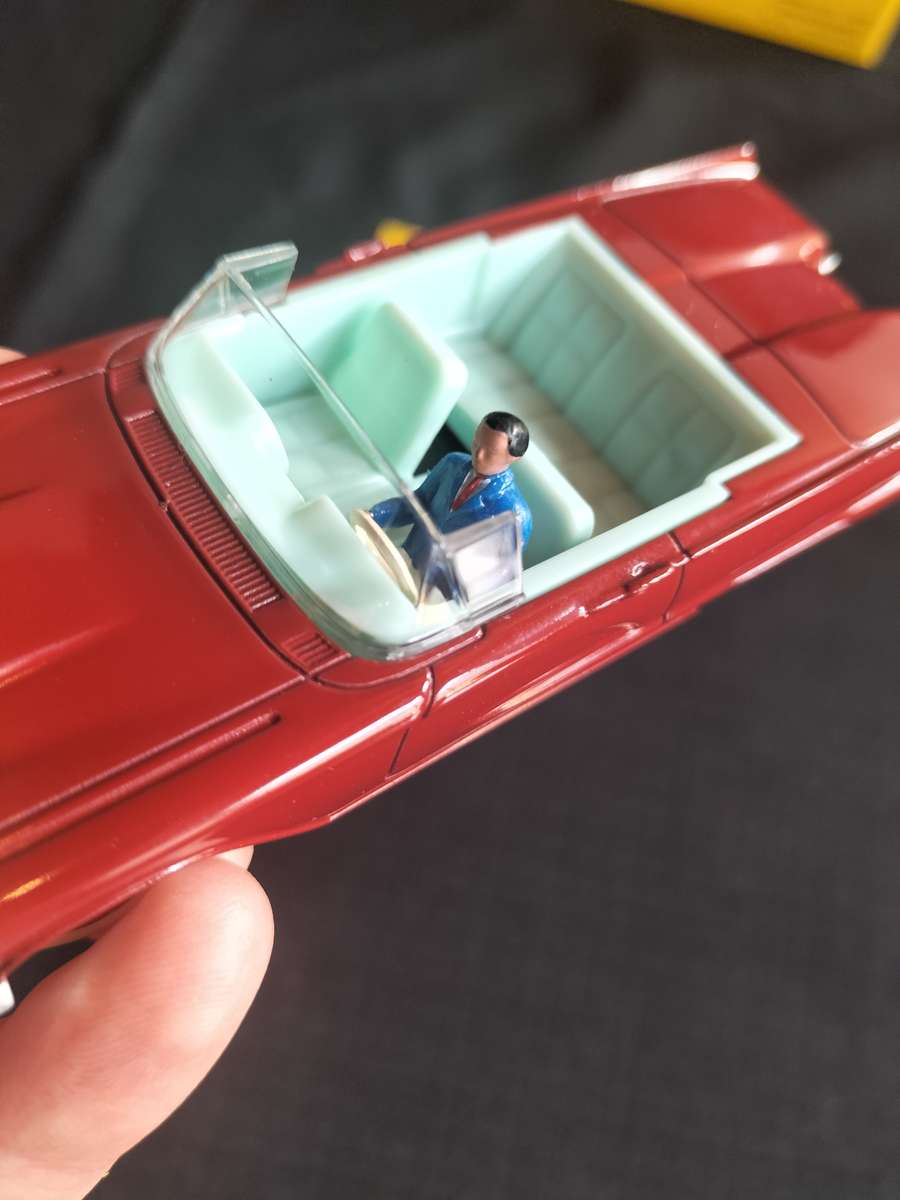 Vintage Dinky Toys NO555-Cabriolet Ford Thunderbird -DeAgostini Reproduction-Good Condition