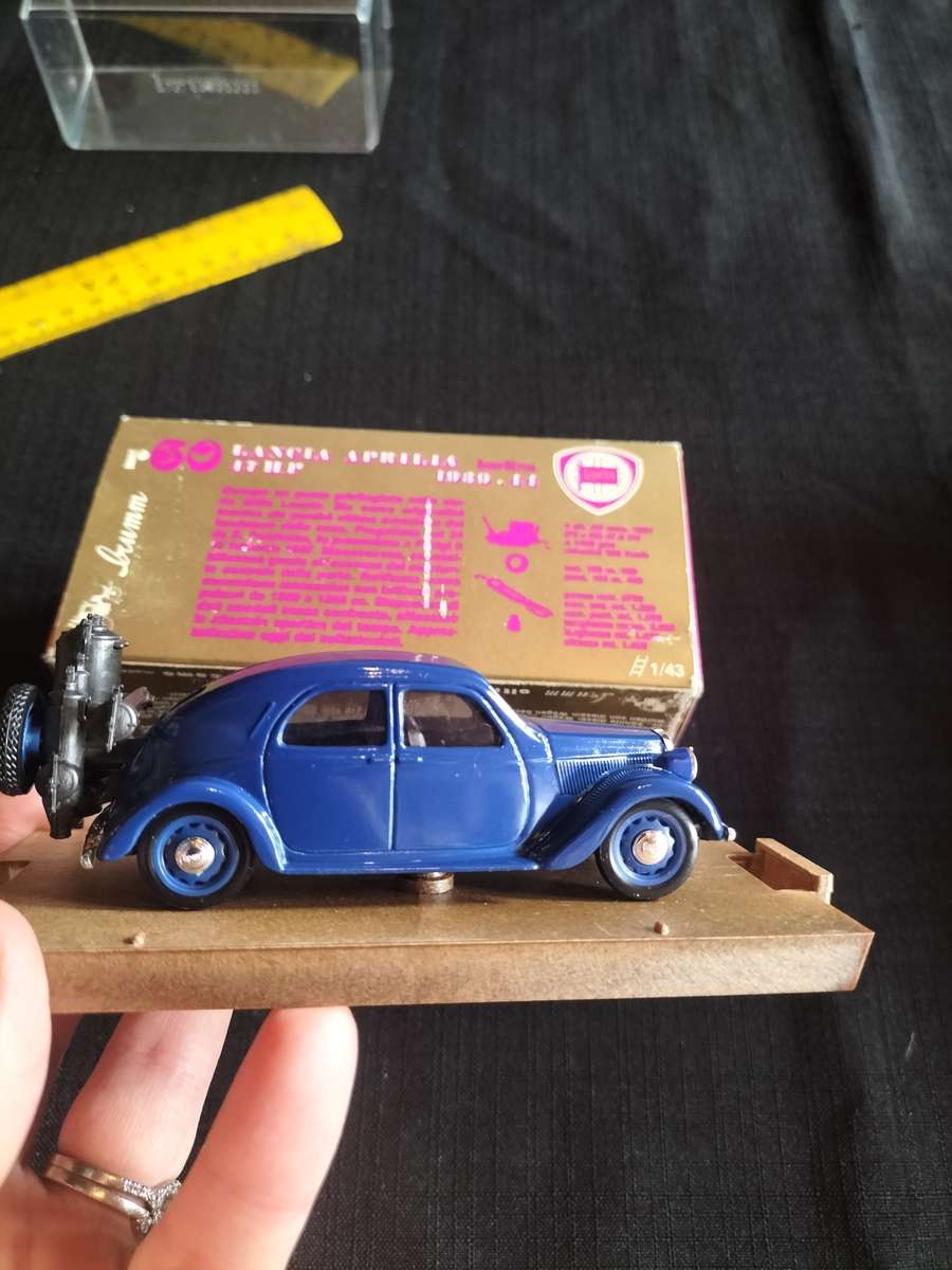 Vintage Brumm R60 , 47HP Lancia Aprilia Berlina 1939-1944 - Versione Gasogeno- Good Condition