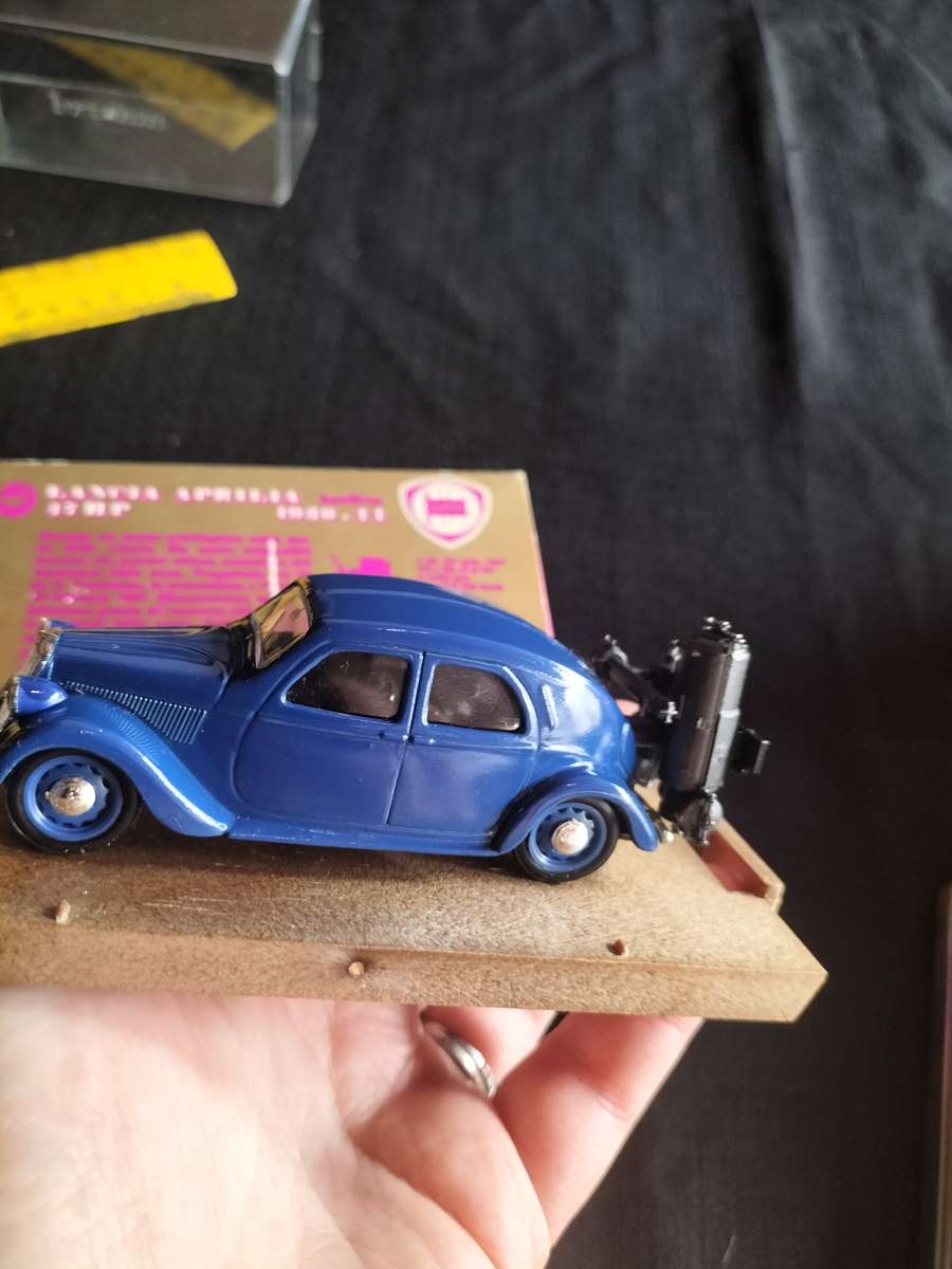 Vintage Brumm R60 , 47HP Lancia Aprilia Berlina 1939-1944 - Versione Gasogeno- Good Condition