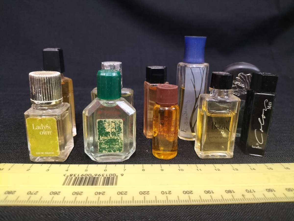 10 Vintage Miniature Perfumes