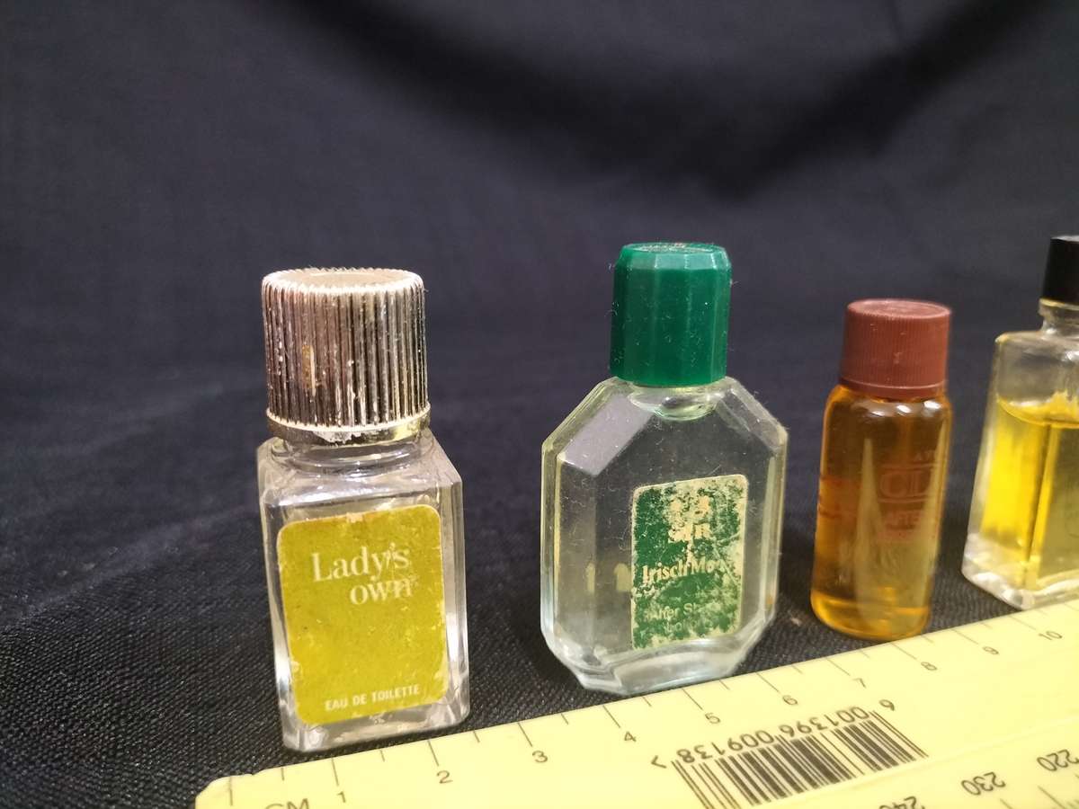 10 Vintage Miniature Perfumes