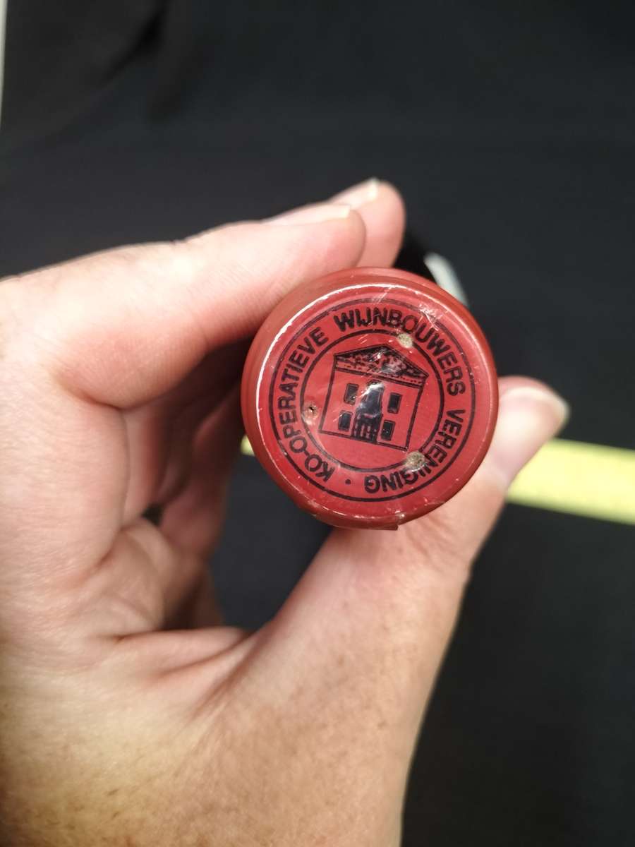 Vintage 1989 Vintage KWV Roodeberg  - 750ml - Sealed - Bottled by KWV Paarl