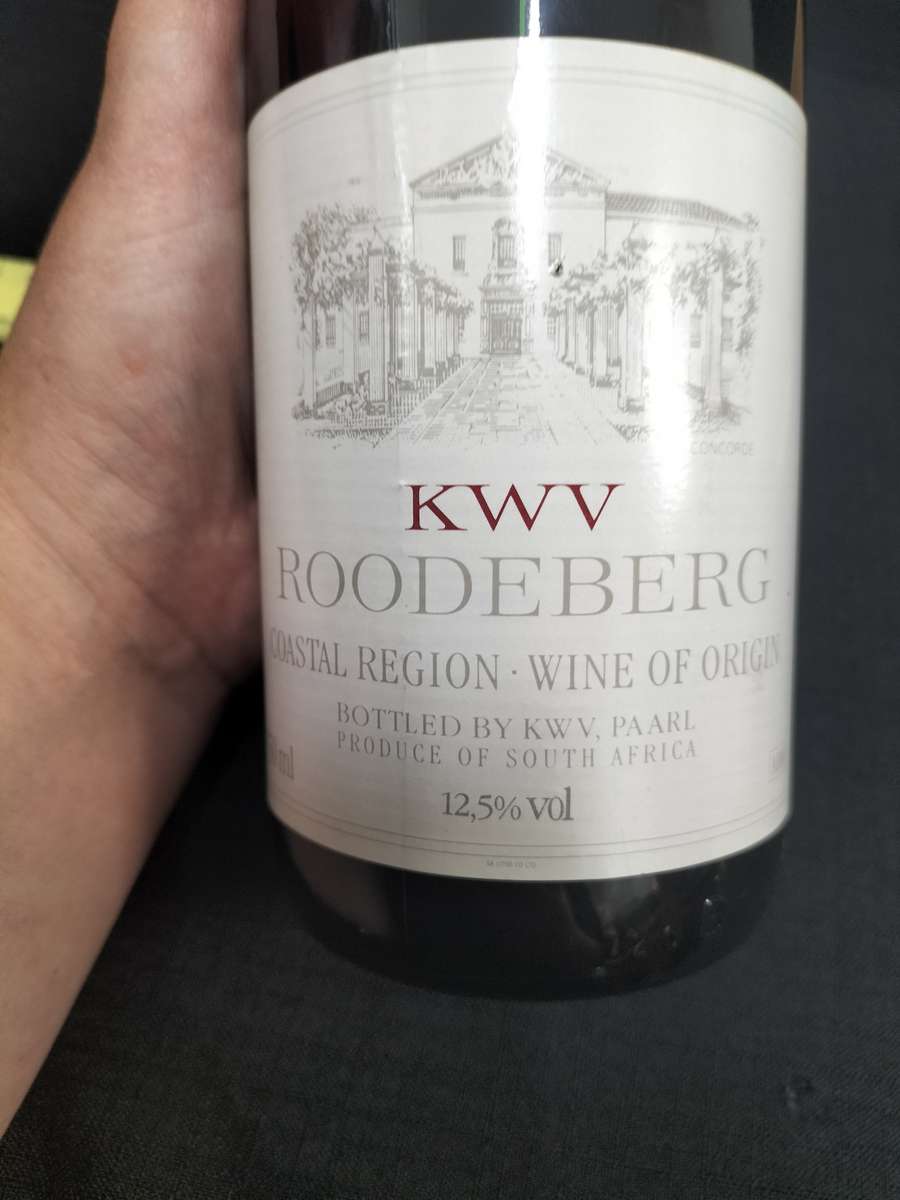 Vintage 1989 Vintage KWV Roodeberg  - 750ml - Sealed - Bottled by KWV Paarl
