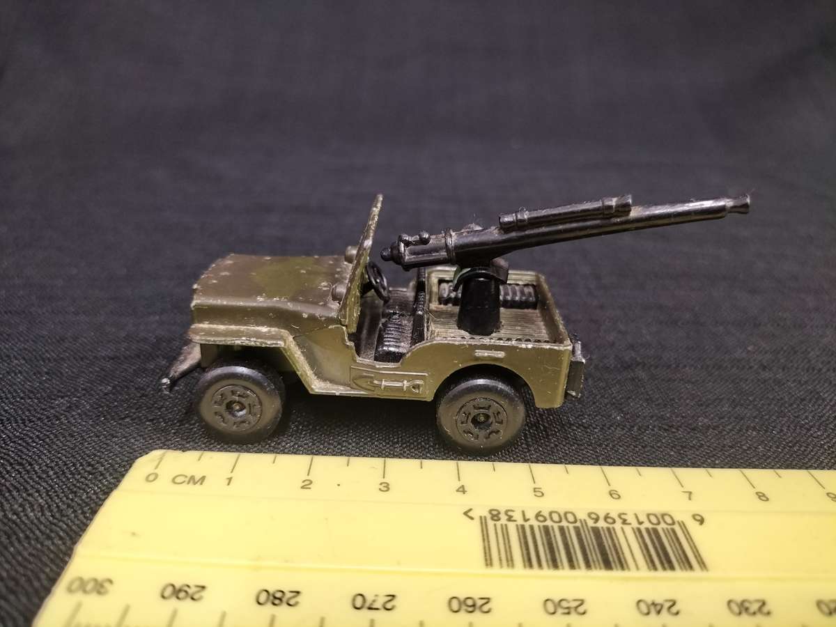 Very Rare Vintage Lesney Match Box Series NO 38 - Armoured Jeep  - View Description