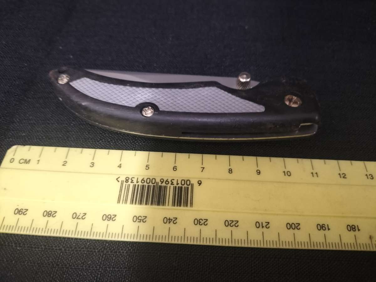 Stainless Steel Blade Liner Black Folding Knife - Good Condition