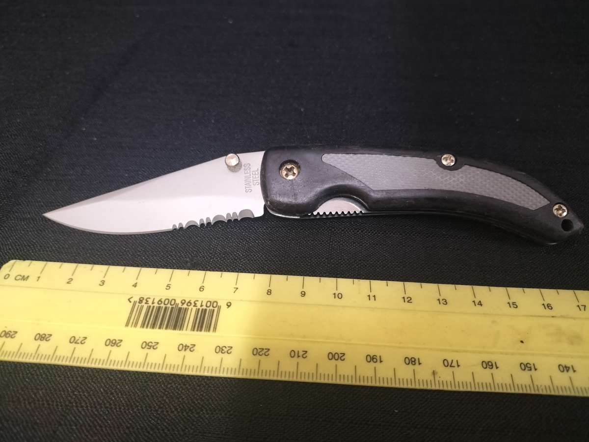 Stainless Steel Blade Liner Black Folding Knife - Good Condition