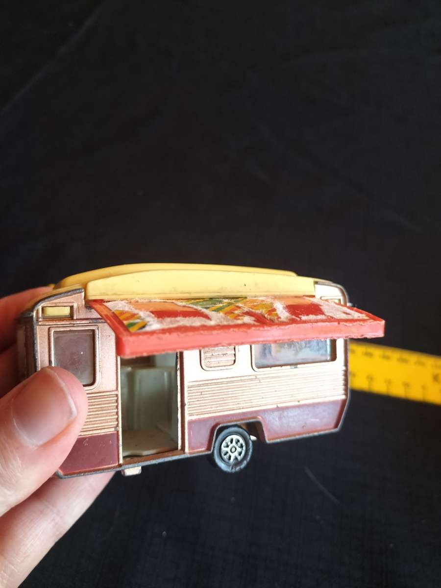 Very Rare Corgi Toys No490 Touring Caravan - Made in GT Britain -View Description