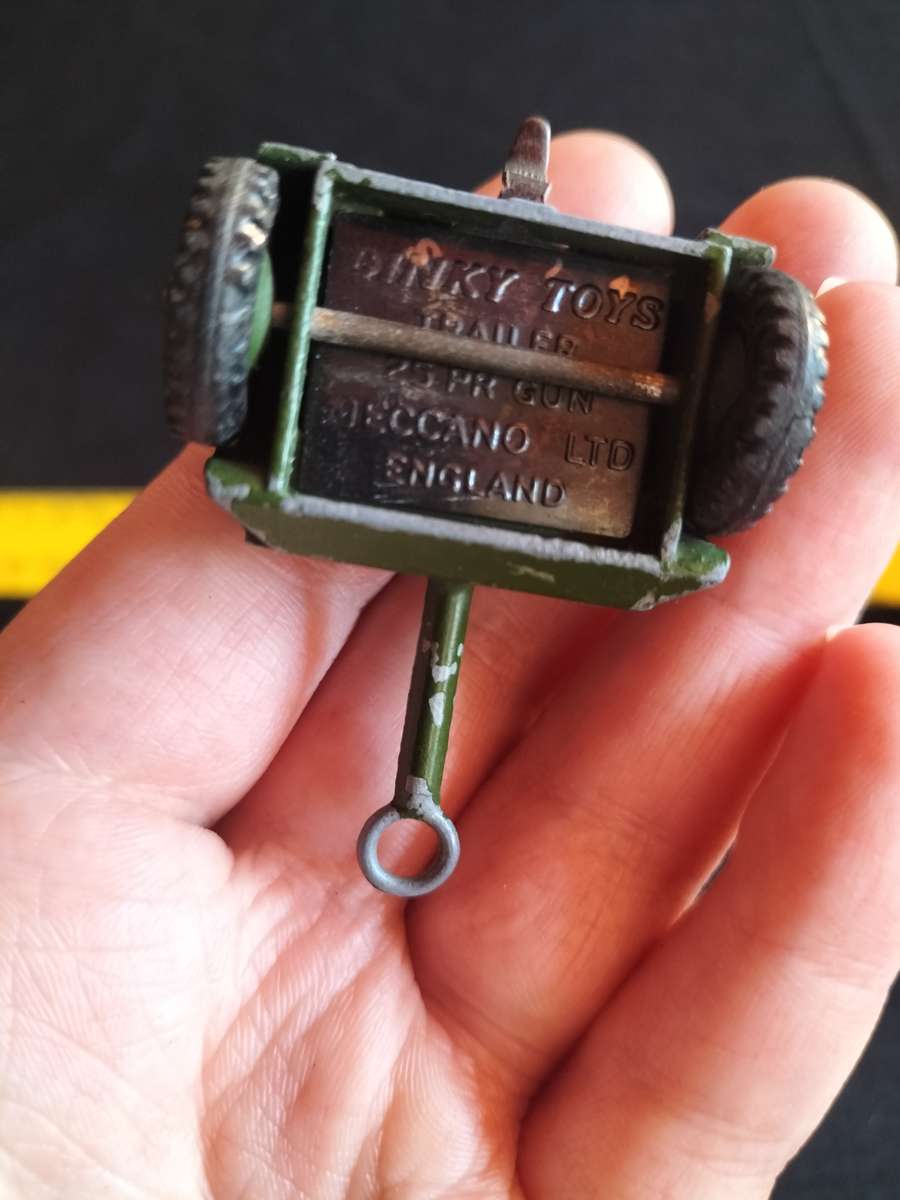 Very Rare Vintage Dinky Toys- No67 Meccano LTD -Trailer For 25 Pounder Field Gun- Made in England