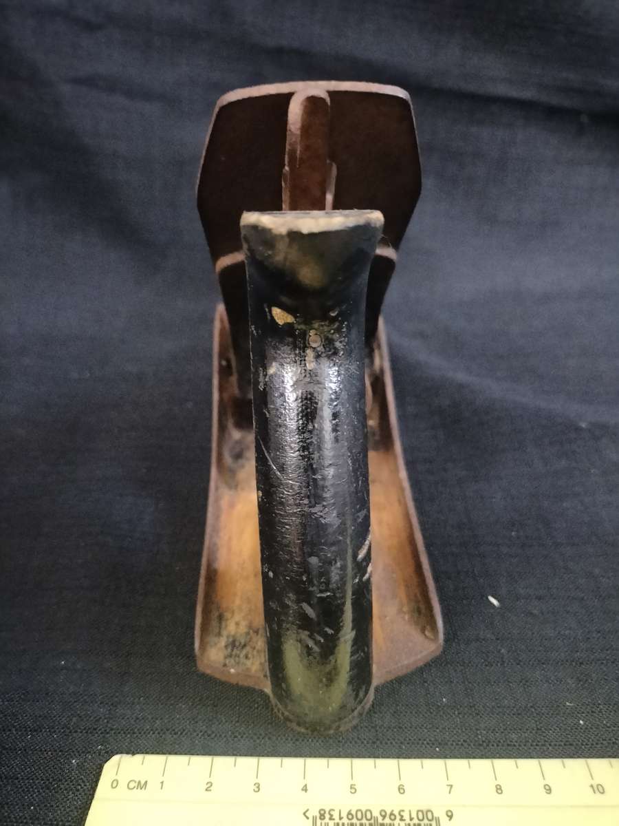 Unknown Vintage Hand Bench Plane - Made in USA - View Description
