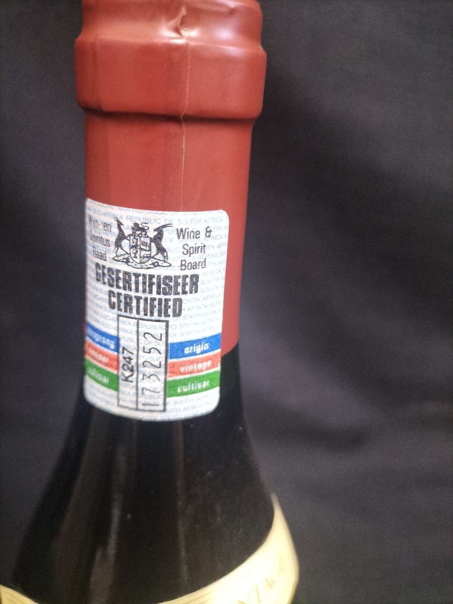 Vintage 1989 Vintage KWV Shiraz  - 750ml - Sealed - Bottled by KWV