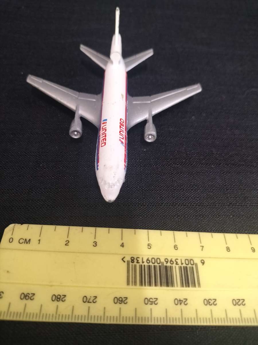 Very Rare Vintage Lesney Match Box Series 1973 SB -13  DC-10- Sky Busters - Made in England