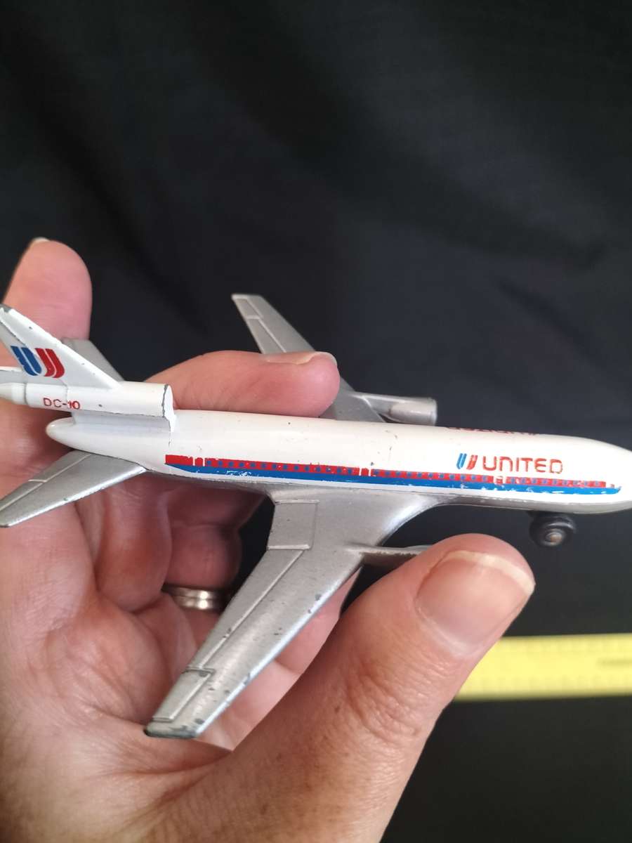 Very Rare Vintage Lesney Match Box Series 1973 SB -13  DC-10- Sky Busters - Made in England