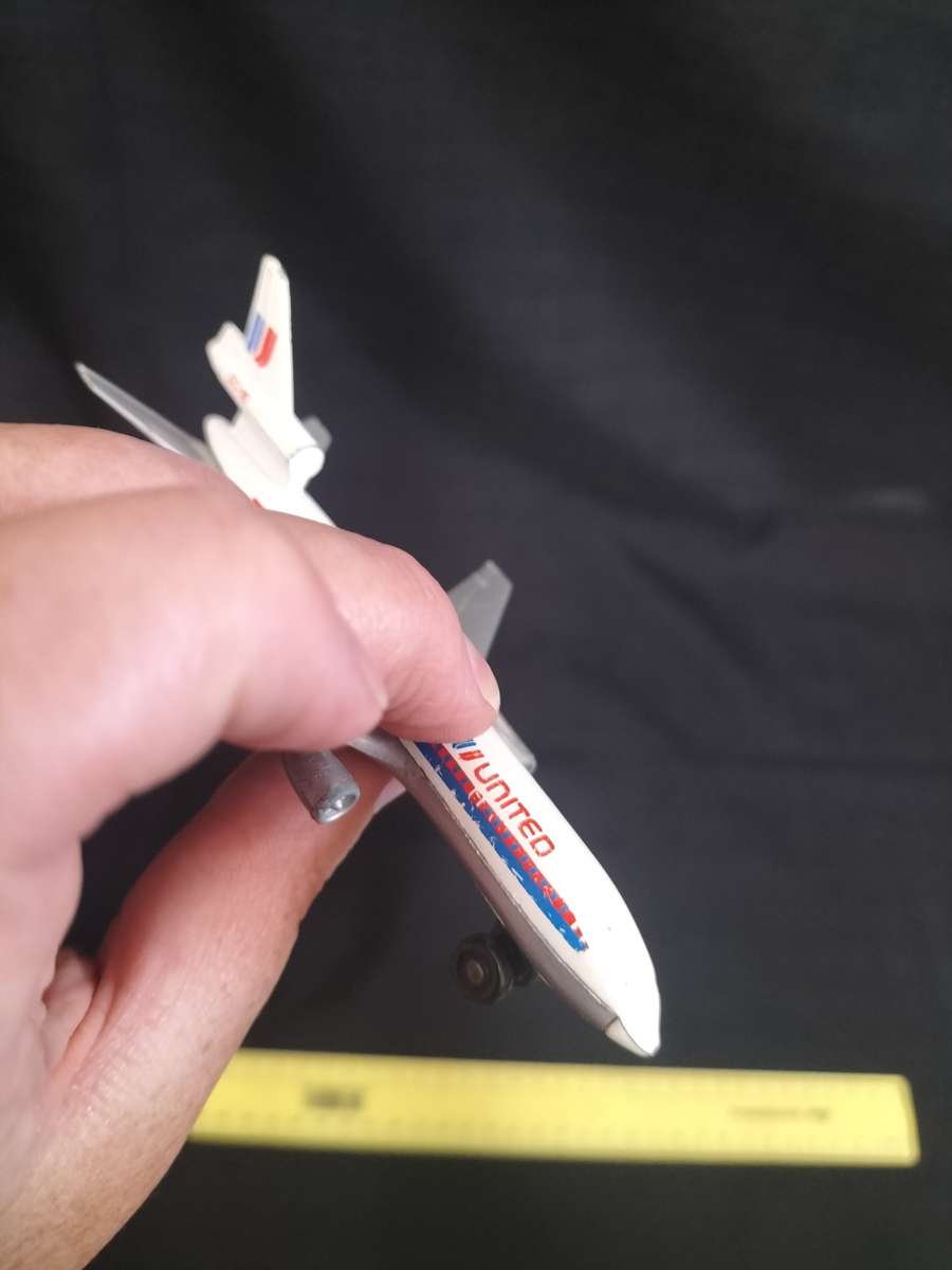 Very Rare Vintage Lesney Match Box Series 1973 SB -13  DC-10- Sky Busters - Made in England