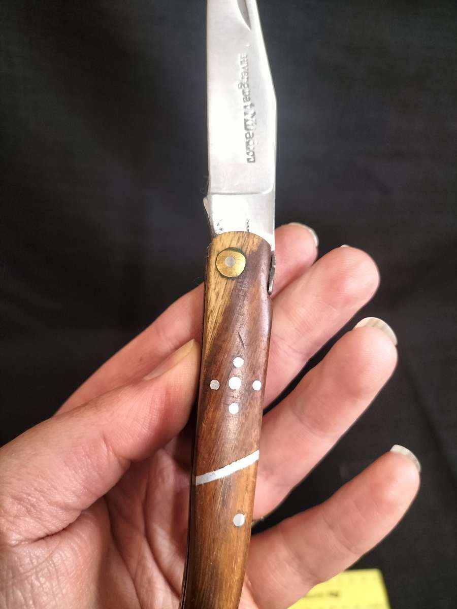 Stunning `Lauvergnat Miladiou` Folding Knife With Wood Handle
