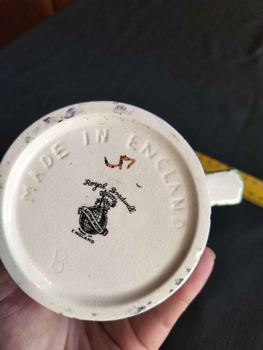 Vintage Child Mug - Royal Bradwell Arthur Wood - Made in England - Ding Dong Bell