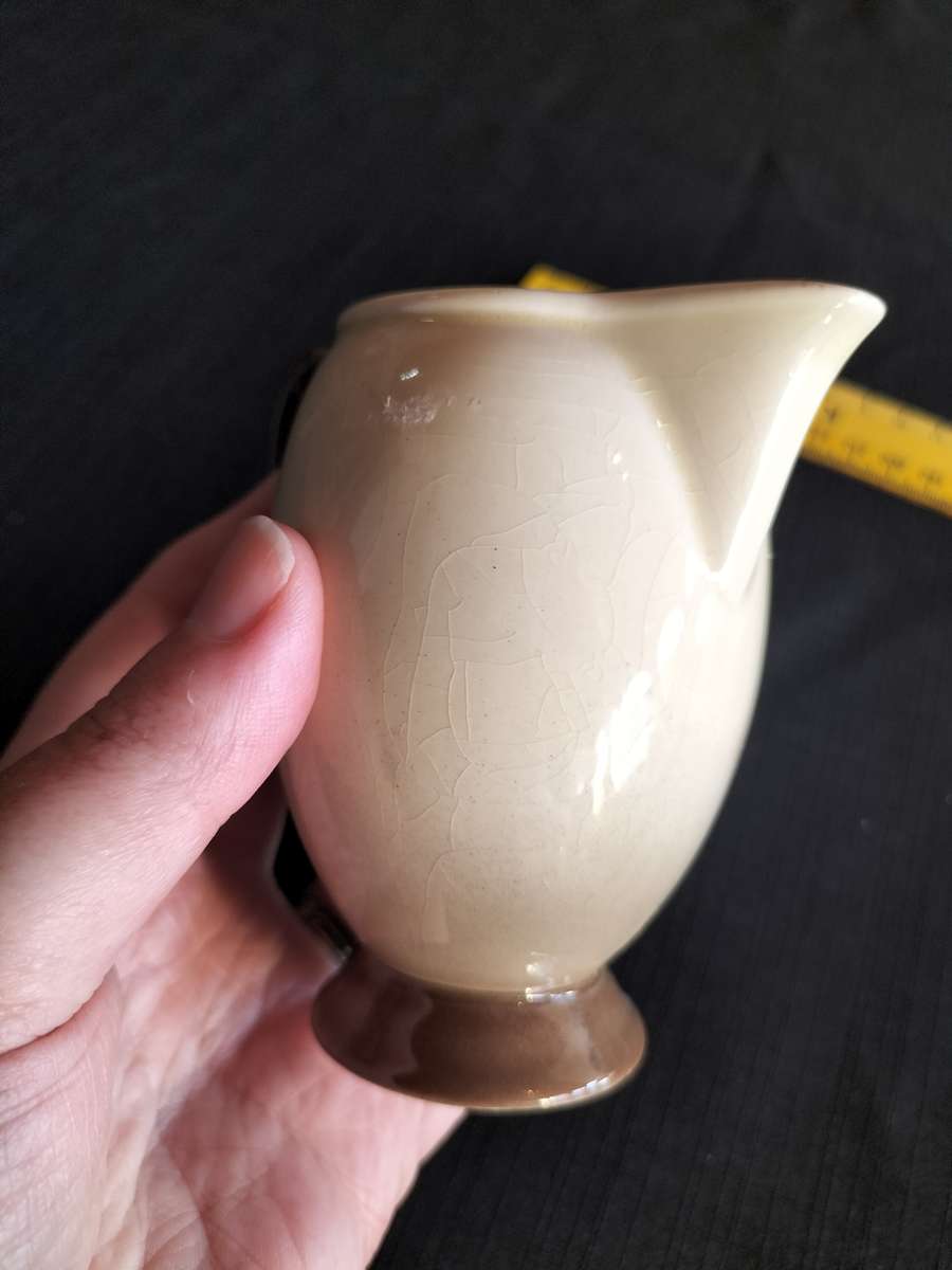 Beautiful Vintage Royal Doulton - Dickens Sam Weller Low Relief Milk Jug D5833 - Made in England