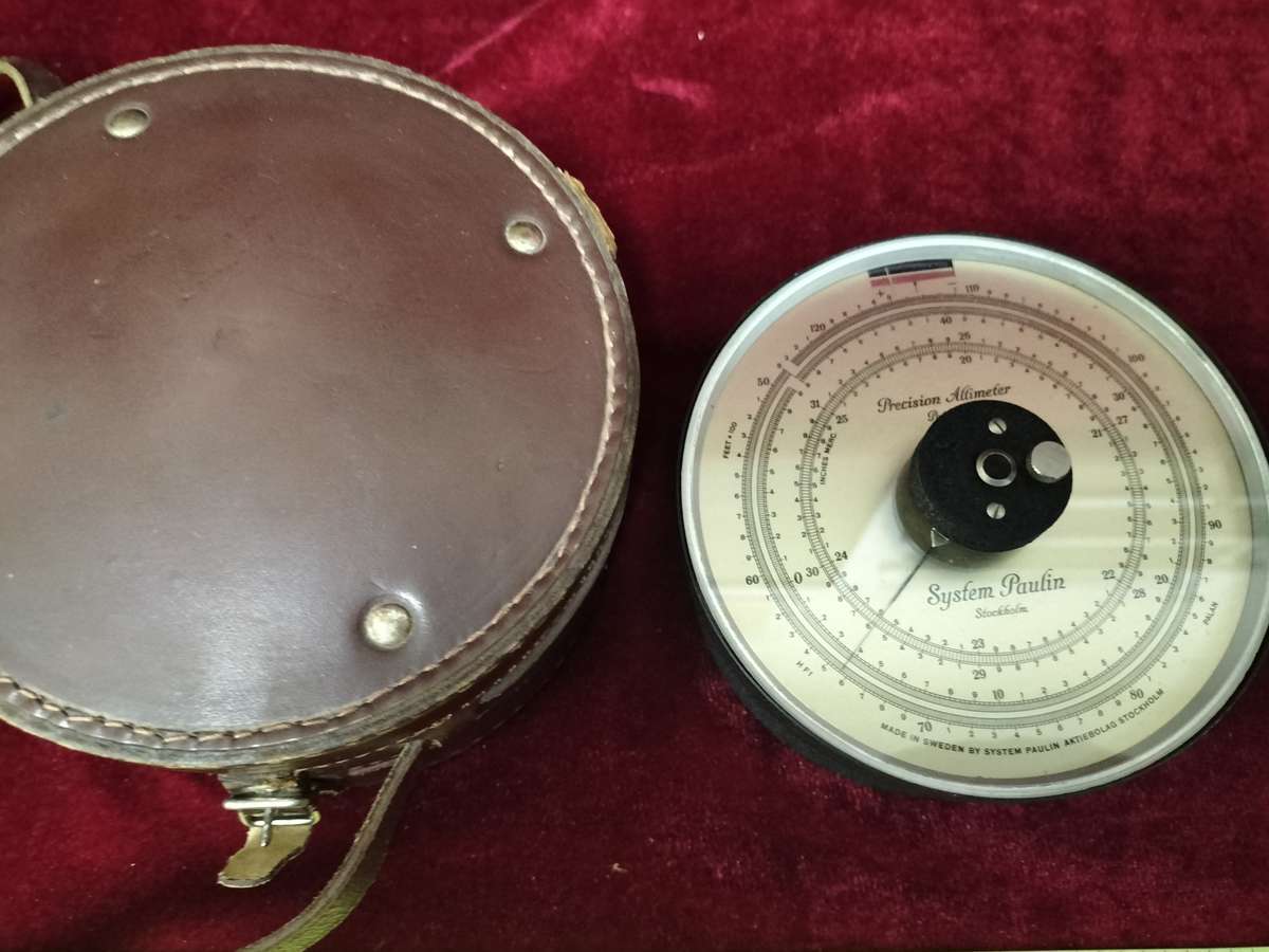 Vintage 1930 System Paulin Stockholm Precision Altimeter With Original Leather Case -Made In Sweden