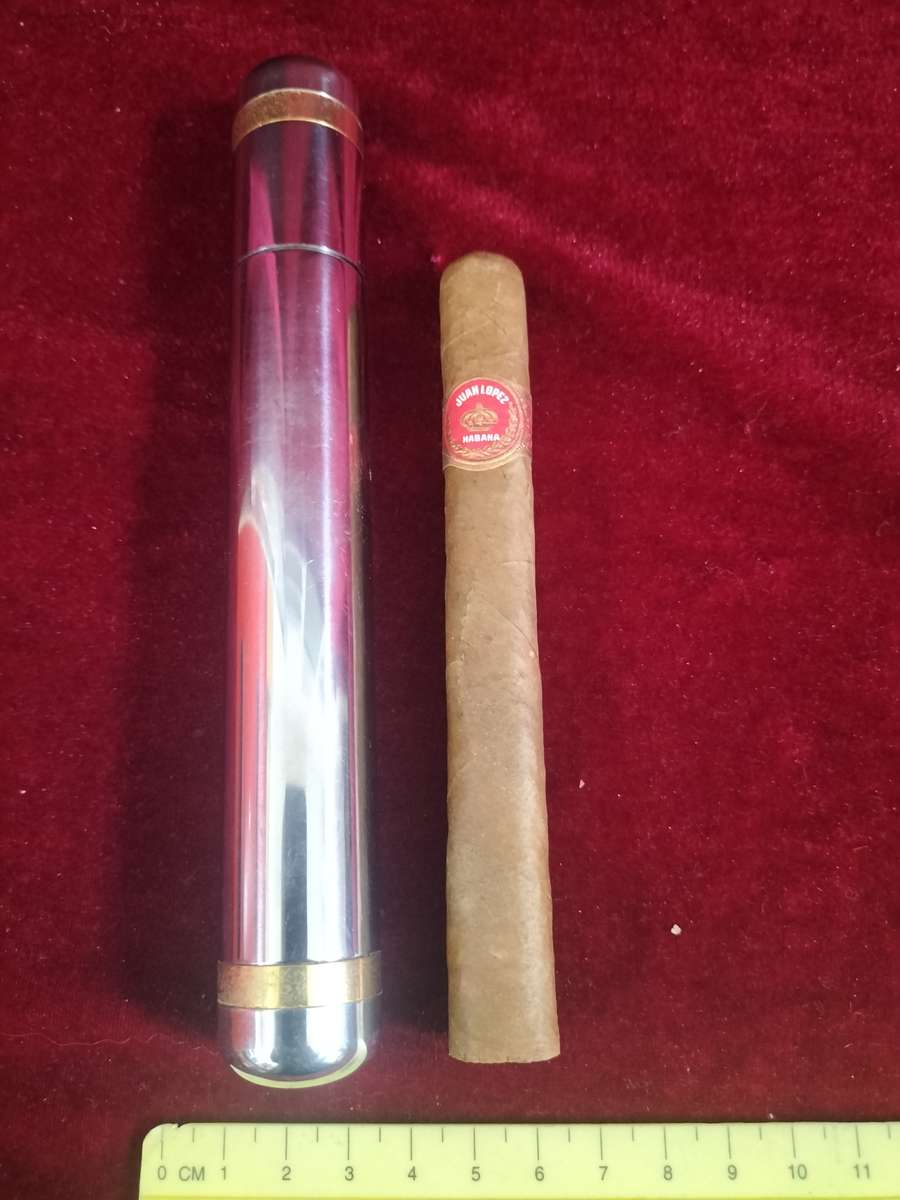 Cigar Case Tube Silver With Gold Band And Juan Lopez Habana Cigar
