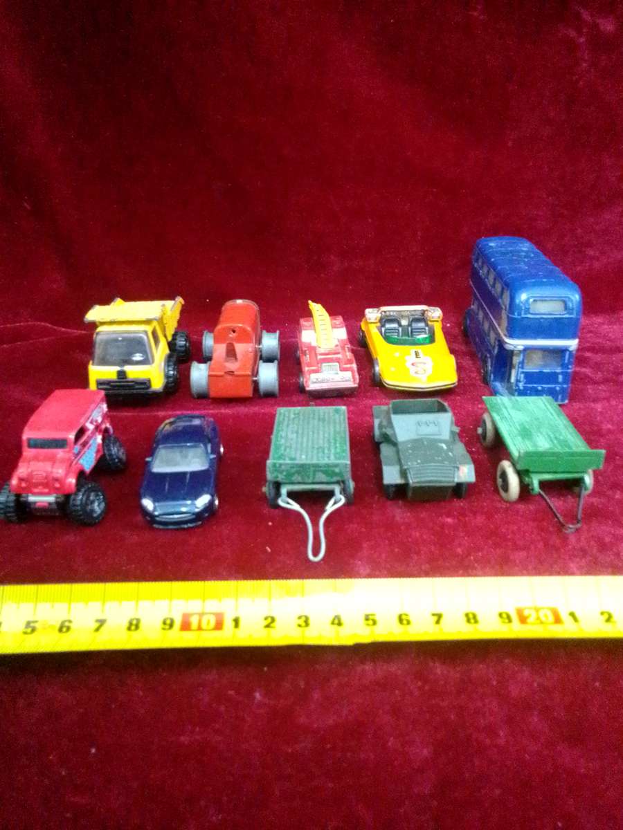 Collection of 10 Vintage Diecast Toy Cars- Please View Description