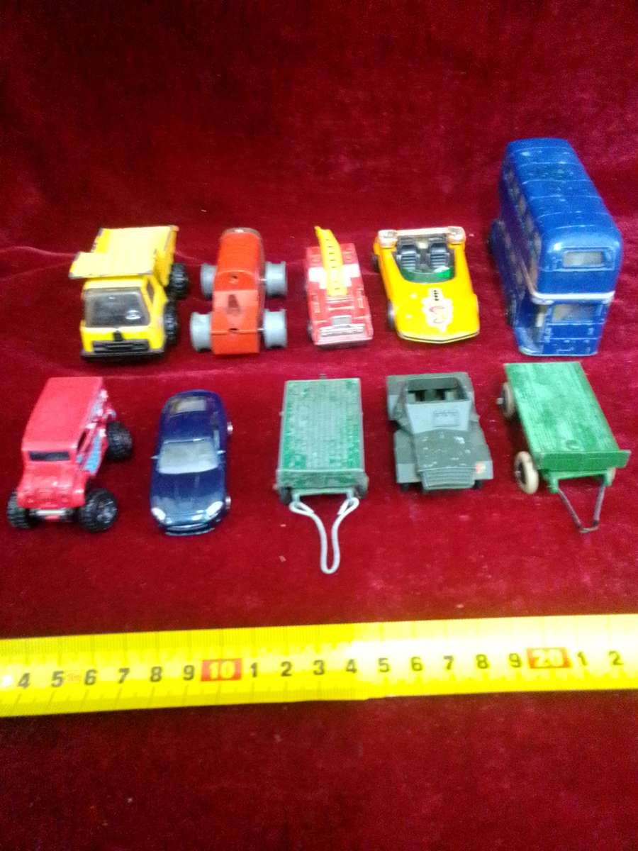 Collection of 10 Vintage Diecast Toy Cars- Please View Description