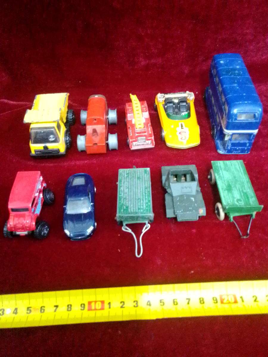 Collection of 10 Vintage Diecast Toy Cars- Please View Description