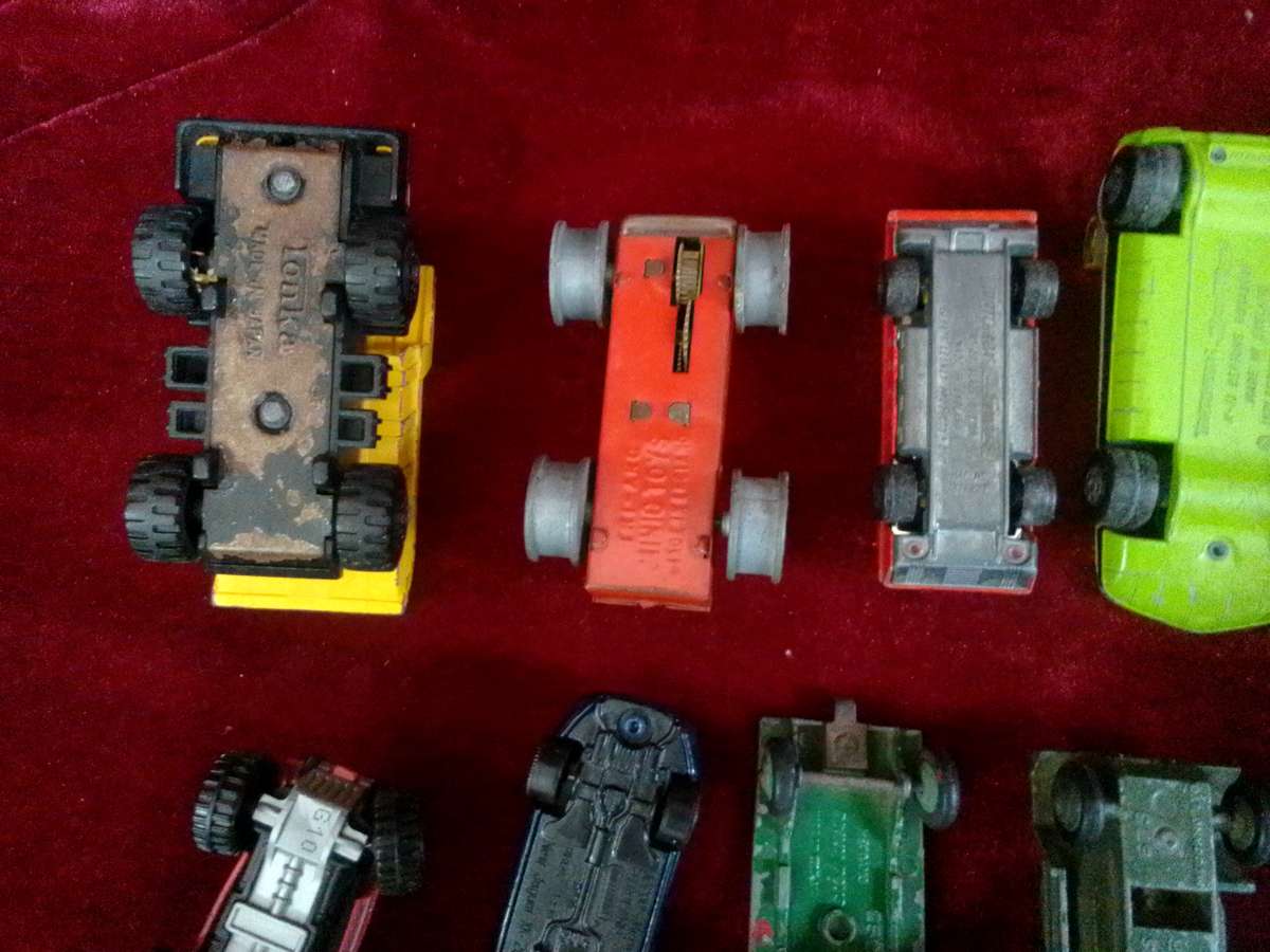 Collection of 10 Vintage Diecast Toy Cars- Please View Description