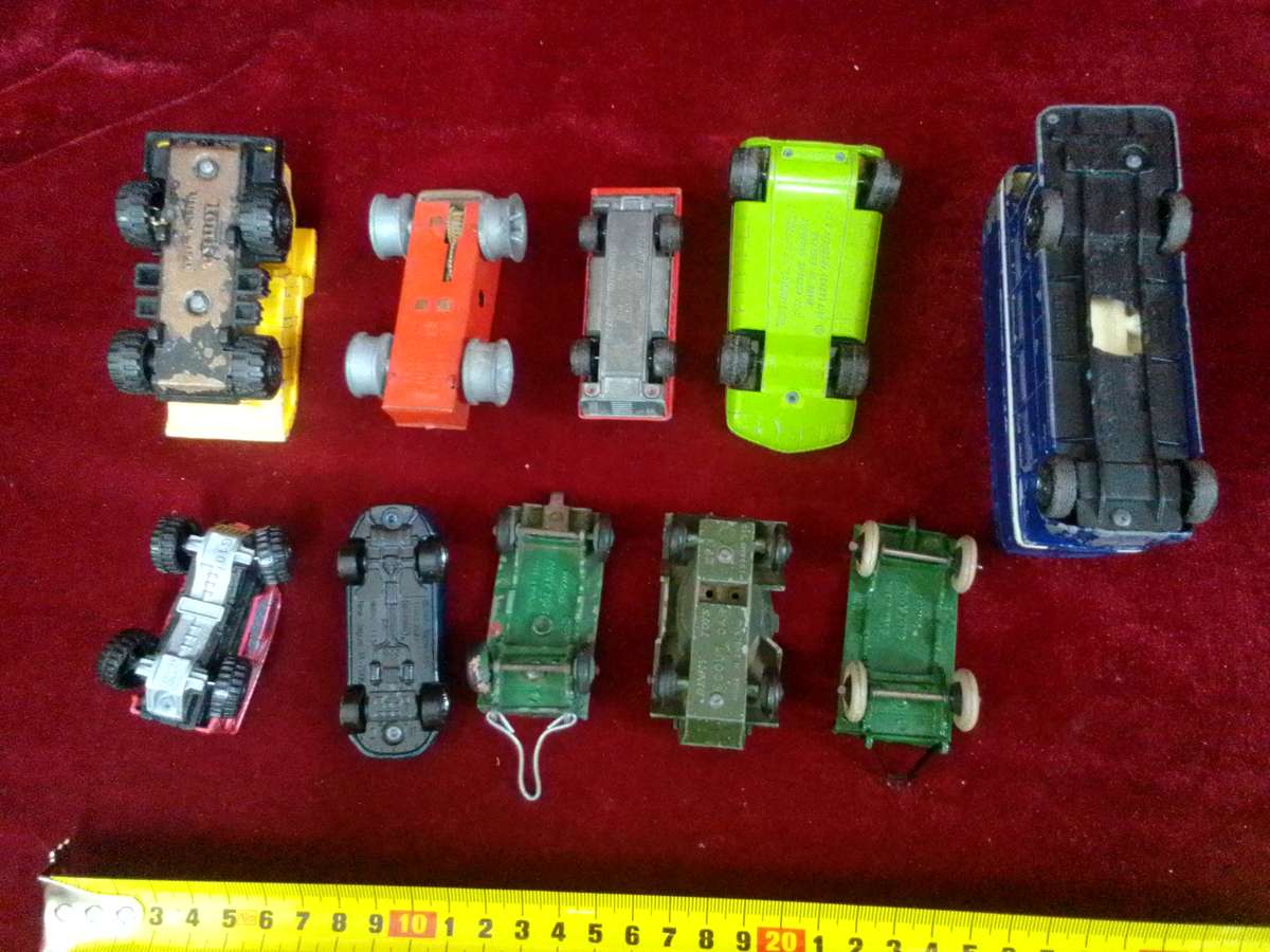 Collection of 10 Vintage Diecast Toy Cars- Please View Description