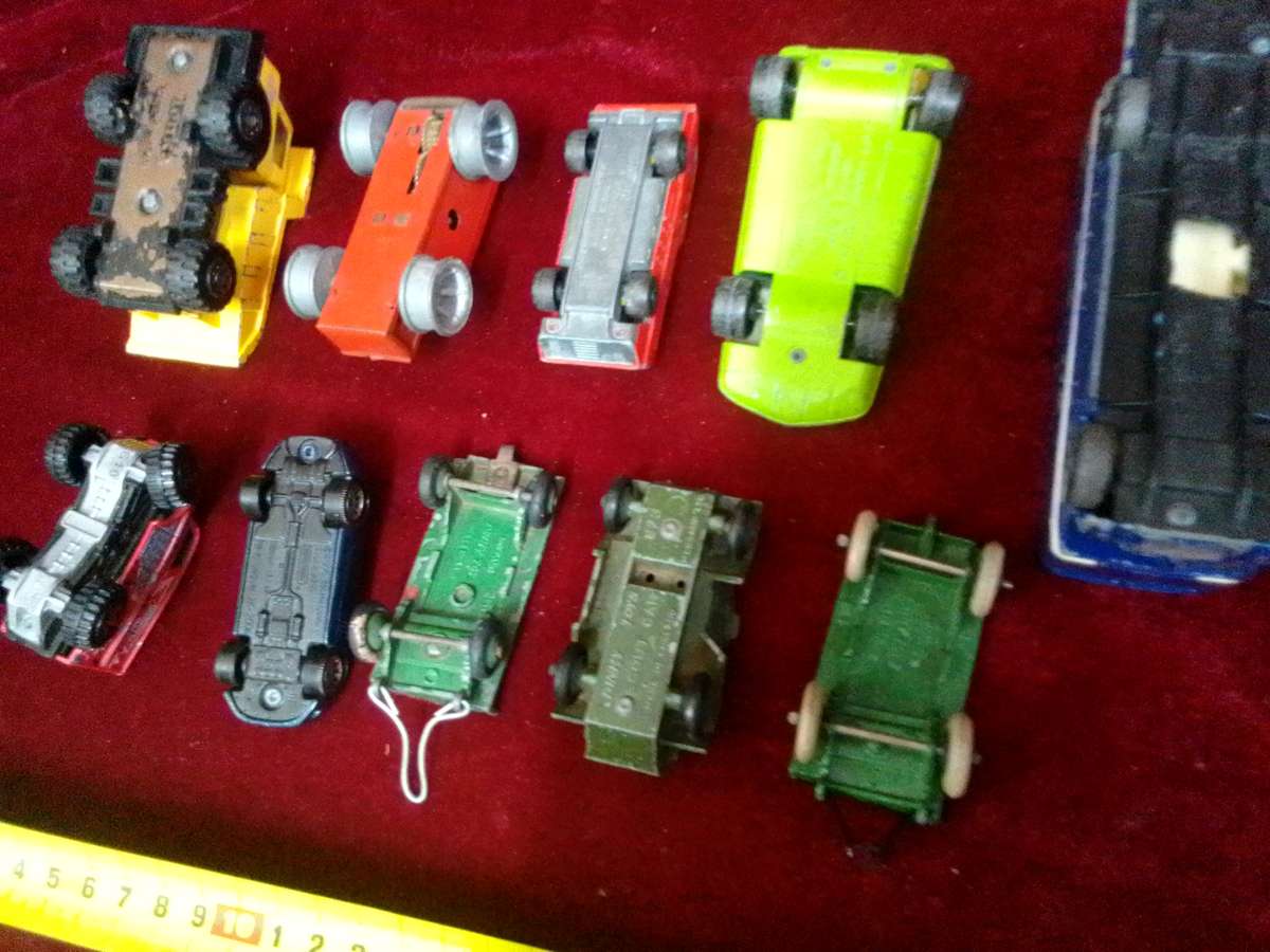 Collection of 10 Vintage Diecast Toy Cars- Please View Description