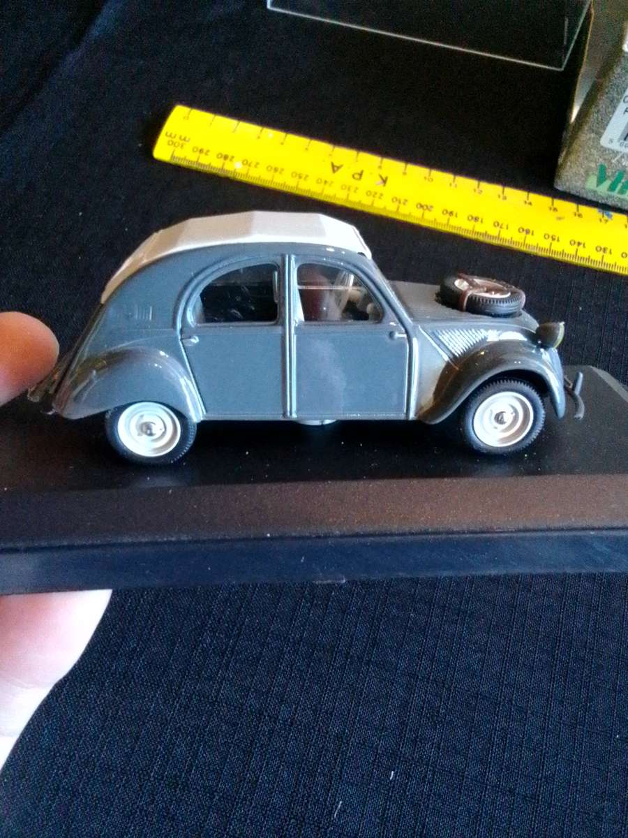 Vintage Vitesse La Collection 037A - Citroën 2CV Sahara 4x4 Presentation 1958