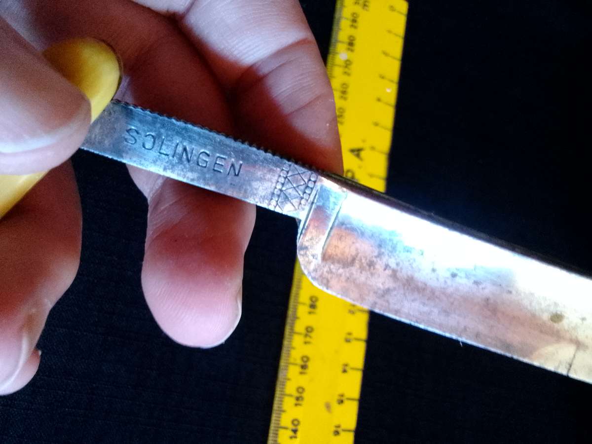 Vintage Solingen Willott Trademark Straight Razor - Made In Germany