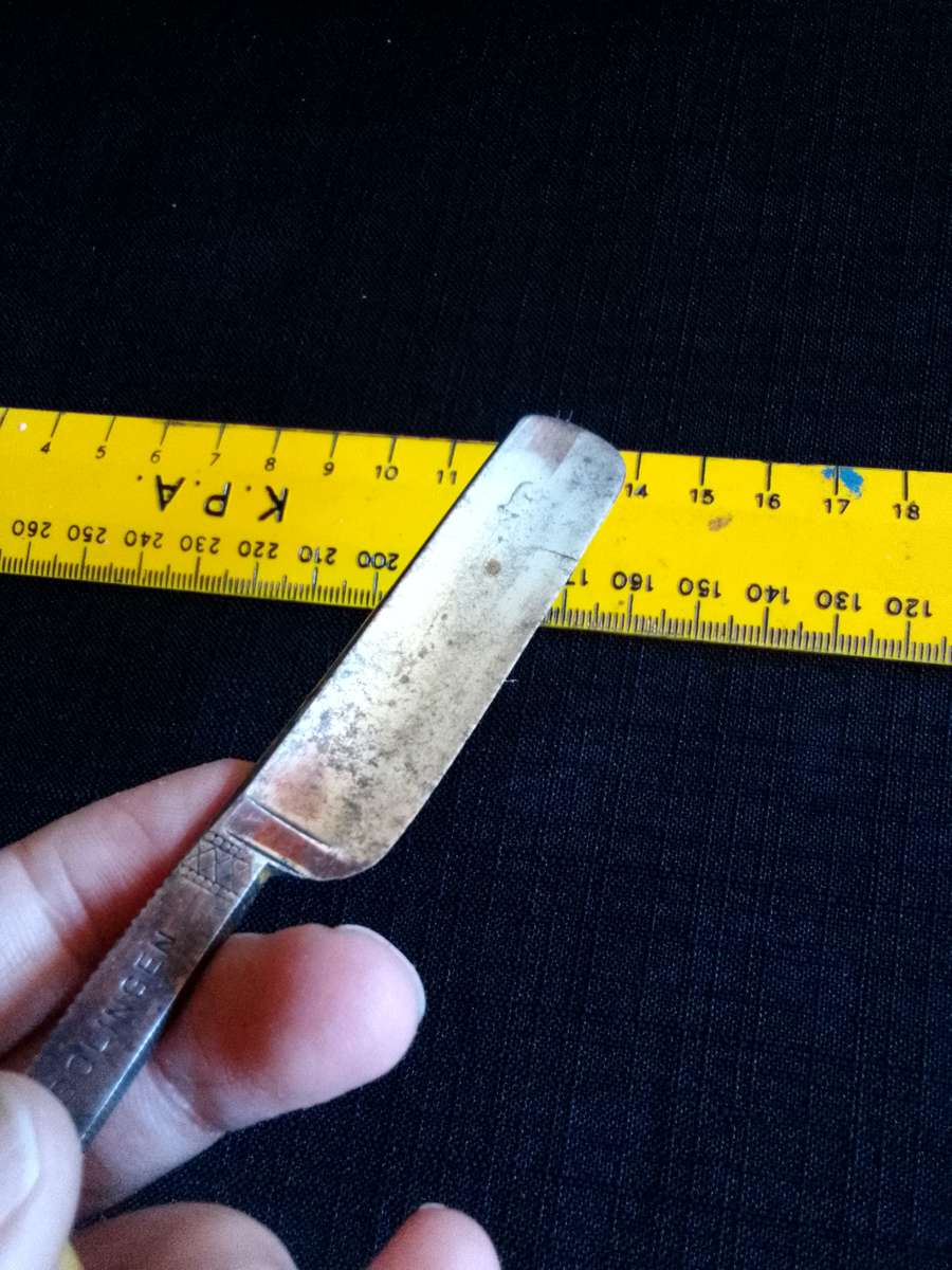 Vintage Solingen Willott Trademark Straight Razor - Made In Germany