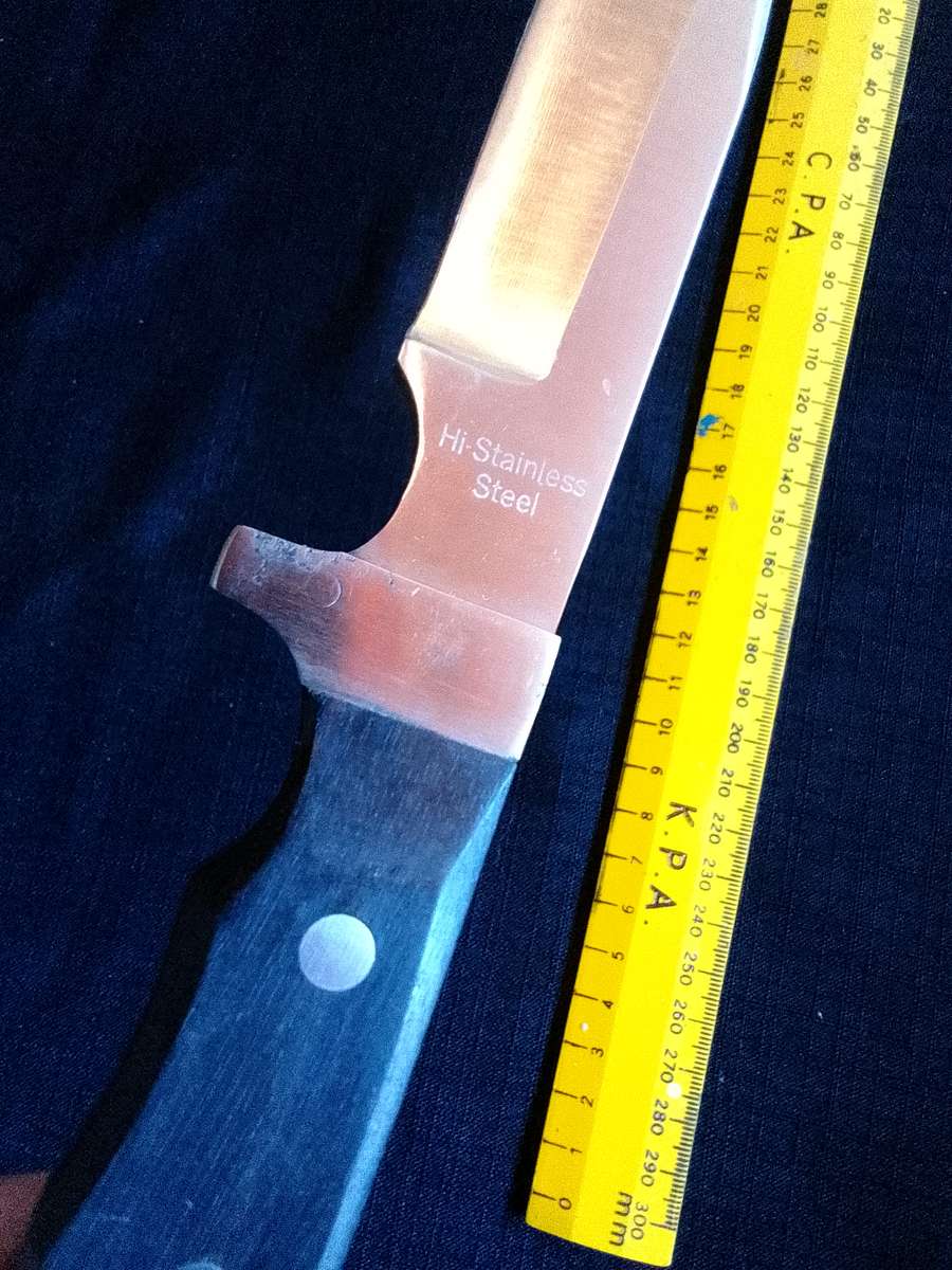 Stunning Hi- Stainless Steel Hunting Knife Fixed Blade With Wooden and Steel Handle