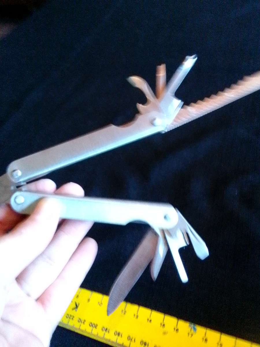 Stunning Stainless Steel Multi Function Knife And Tool Set