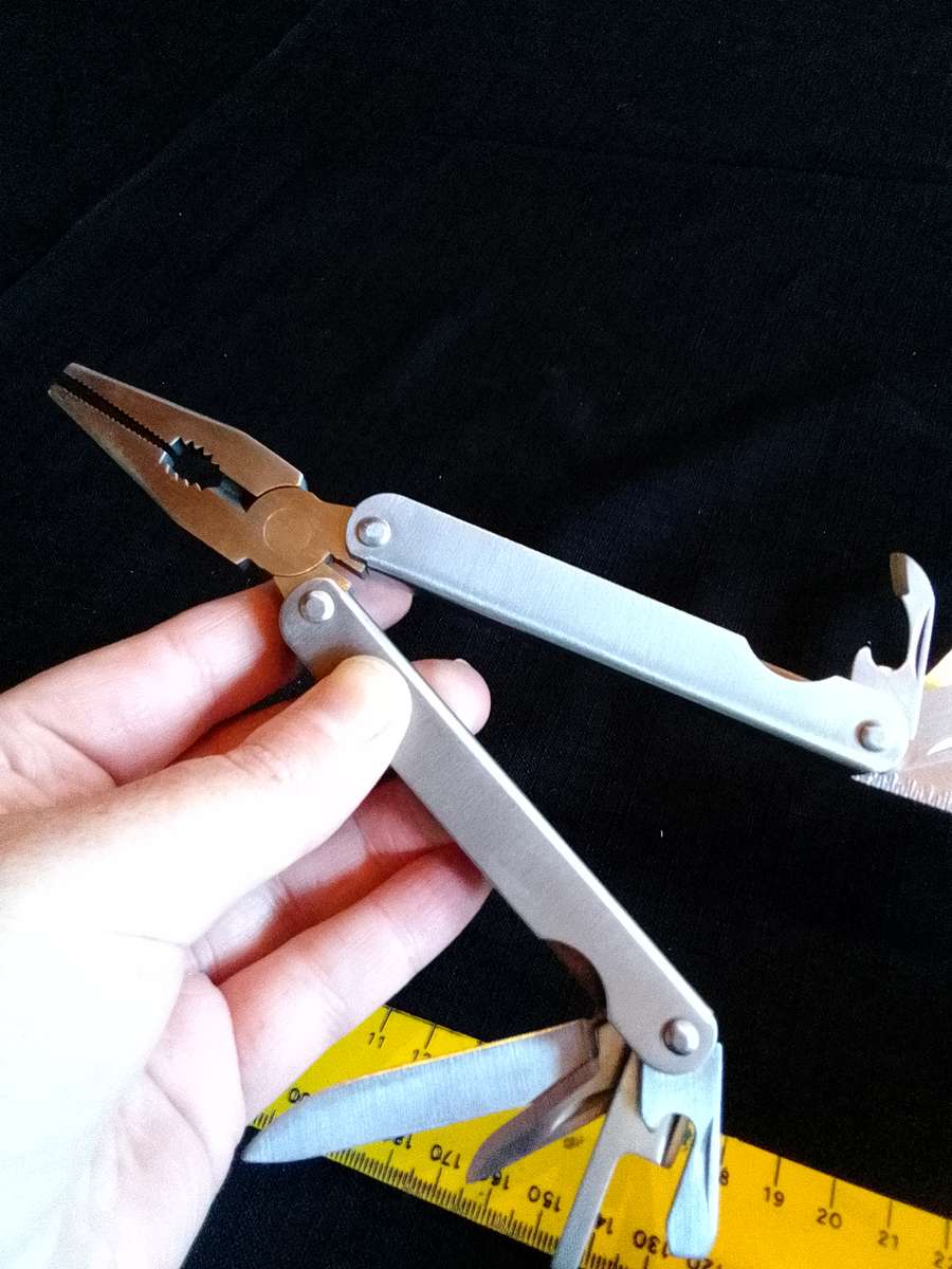 Stunning Stainless Steel Multi Function Knife And Tool Set