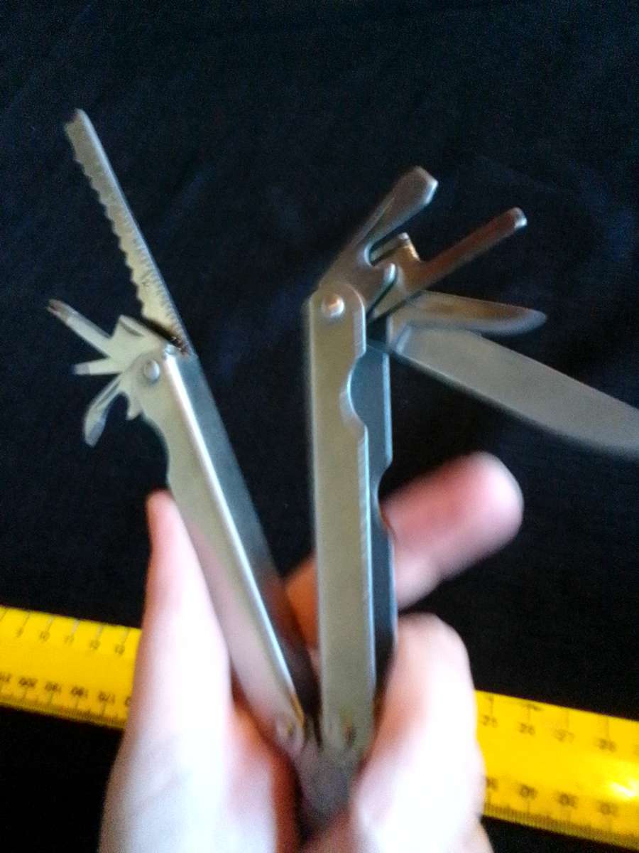 Stunning Stainless Steel Multi Function Knife And Tool Set