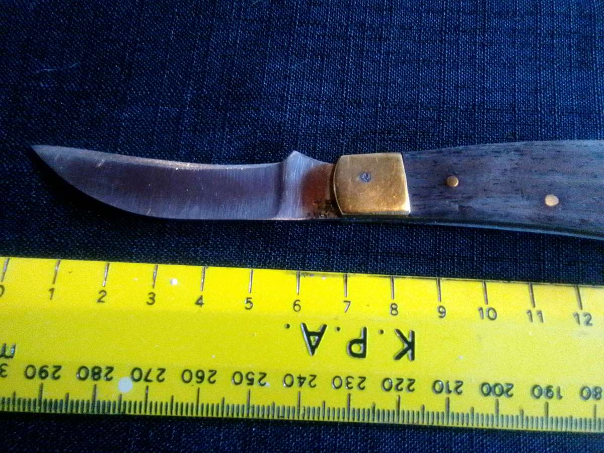 Beautifull Pocket Folding Knife With Wooden Handle - Good Condition L:150mm