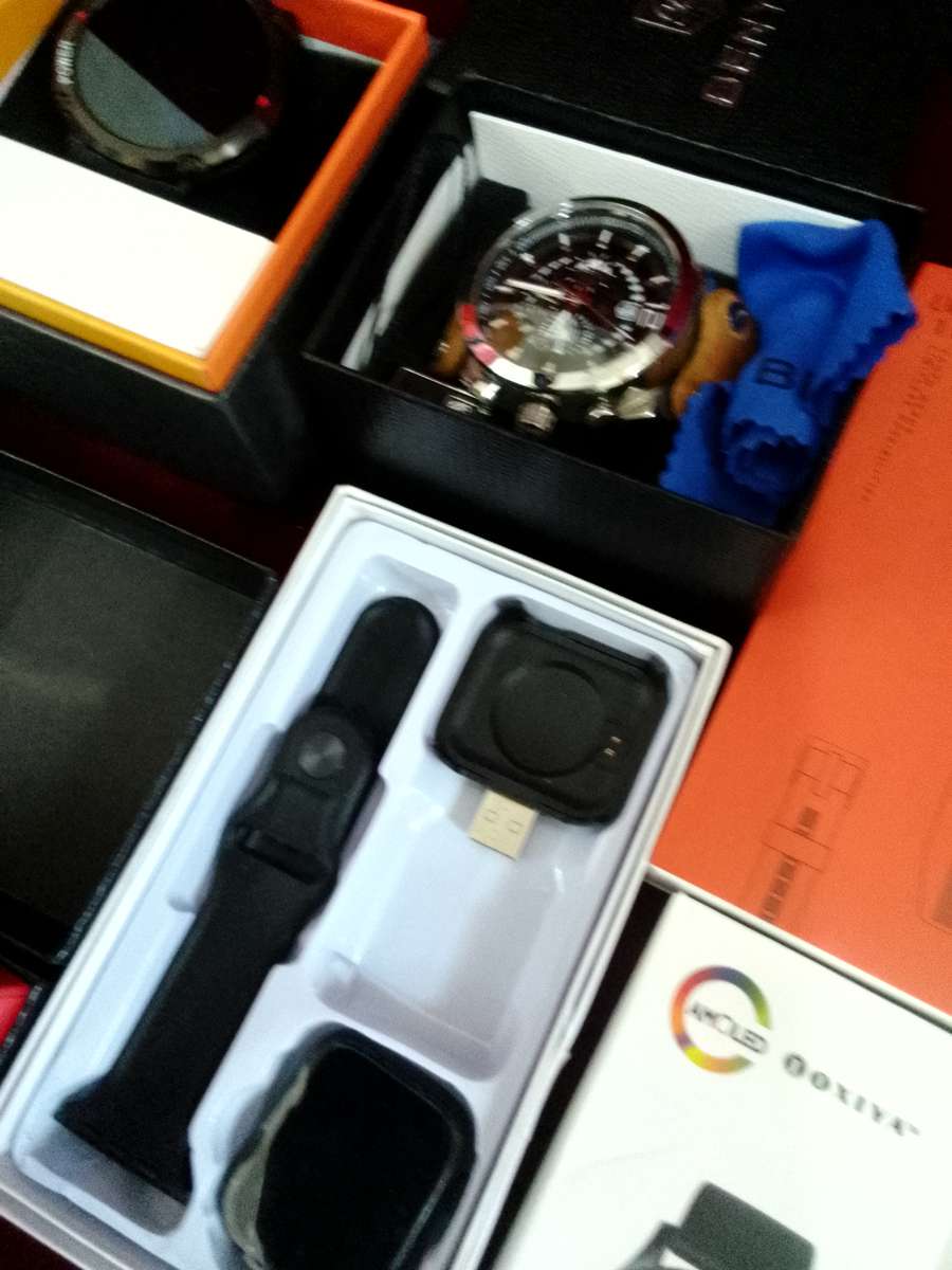 Lot Of Eight Smart And Other Watches - Not Tested - See Description