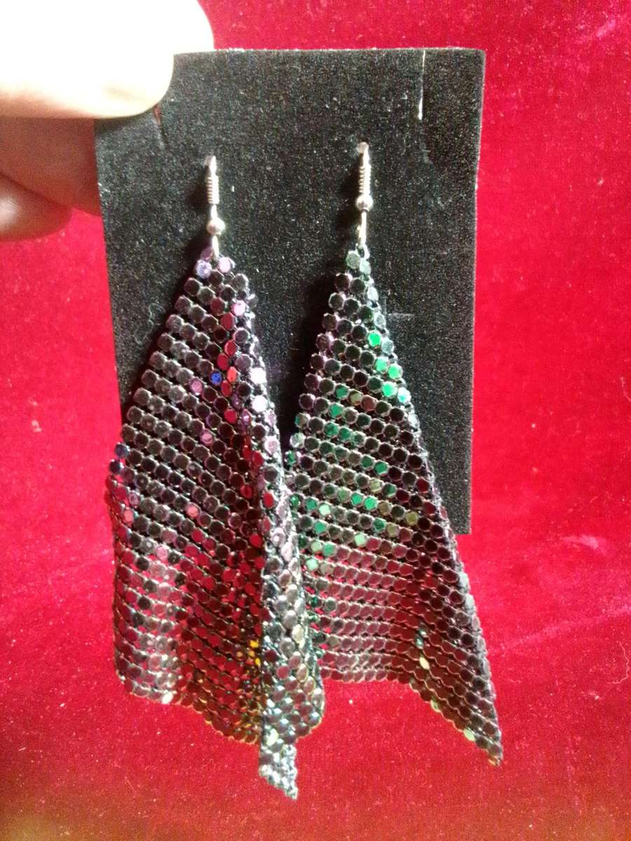 Stunning Rectangle Dangle Lightweight Mesh Tassel Sequin Long Drop Earings- Excellent Condition