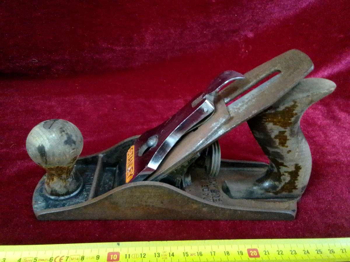 Stunning Vintage NO.4 Stanley Bailey Smoothing Plane - Made in England