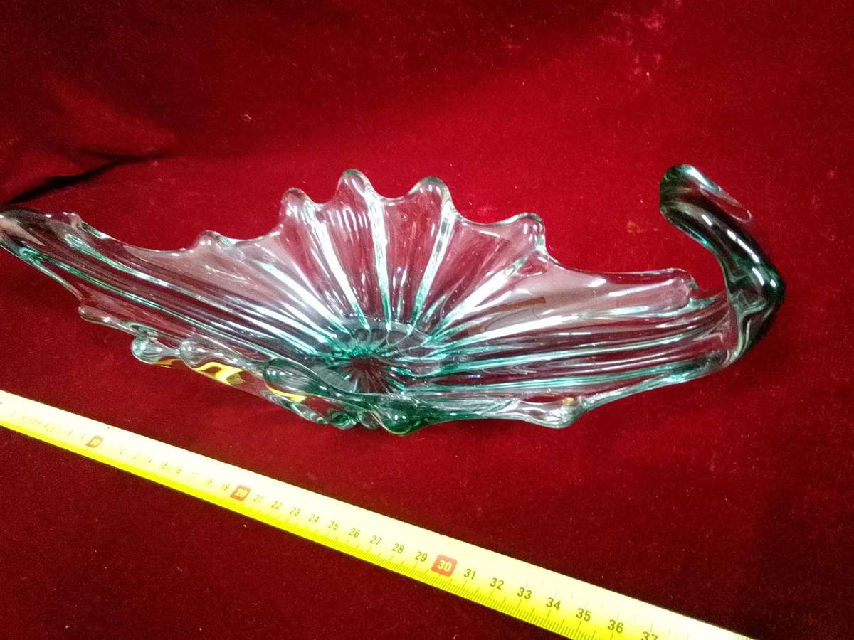 Beautiful Vintage Murano Contemporary Glass Decorative Centerpiece Bowl   - Good Condition