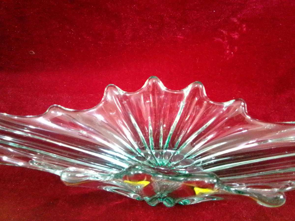 Beautiful Vintage Murano Contemporary Glass Decorative Centerpiece Bowl   - Good Condition
