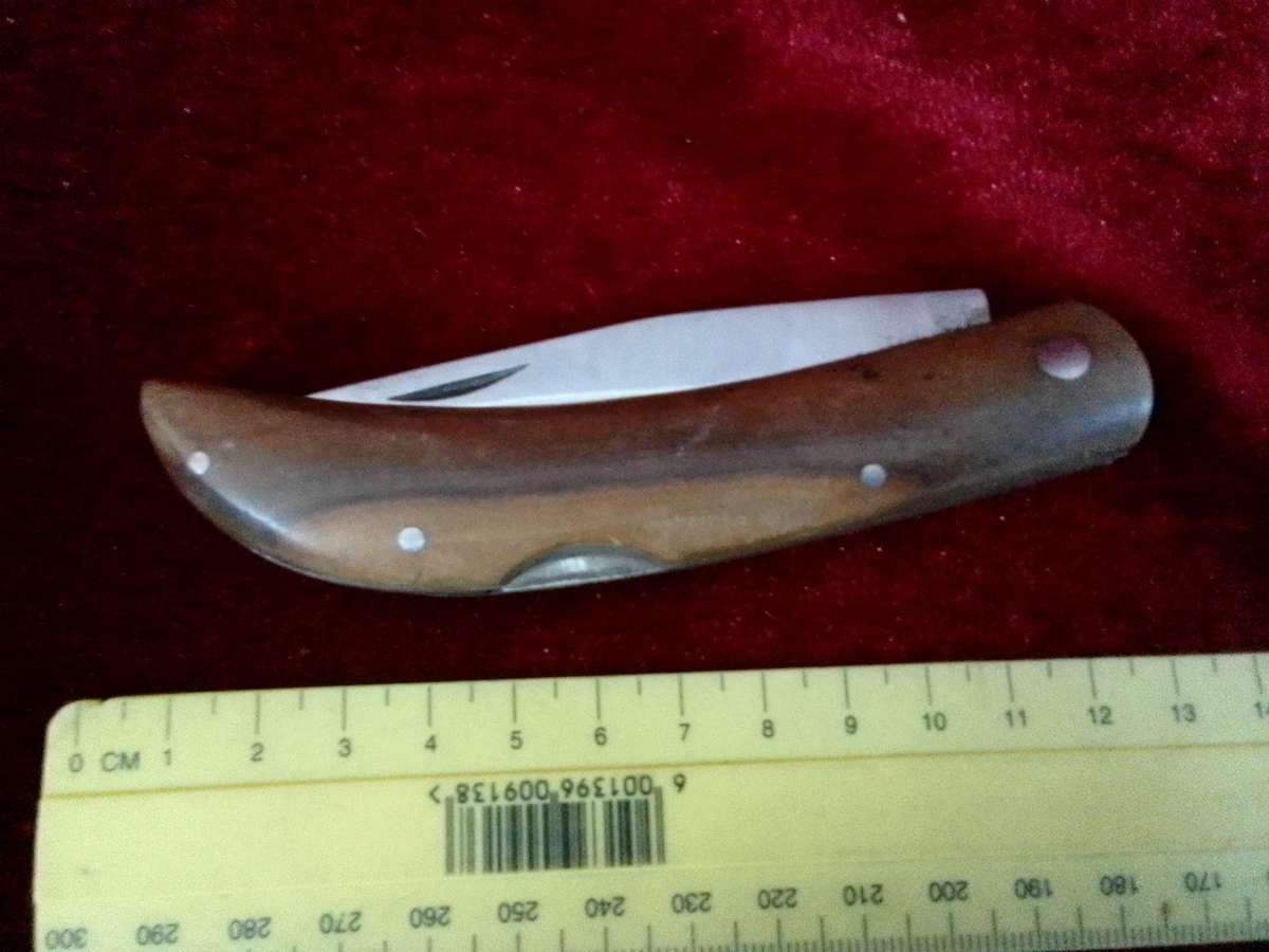 Vintage Stunning Stainless Steel Single Blade Folding Pocket Knife With Wooden Handle-Good Condition