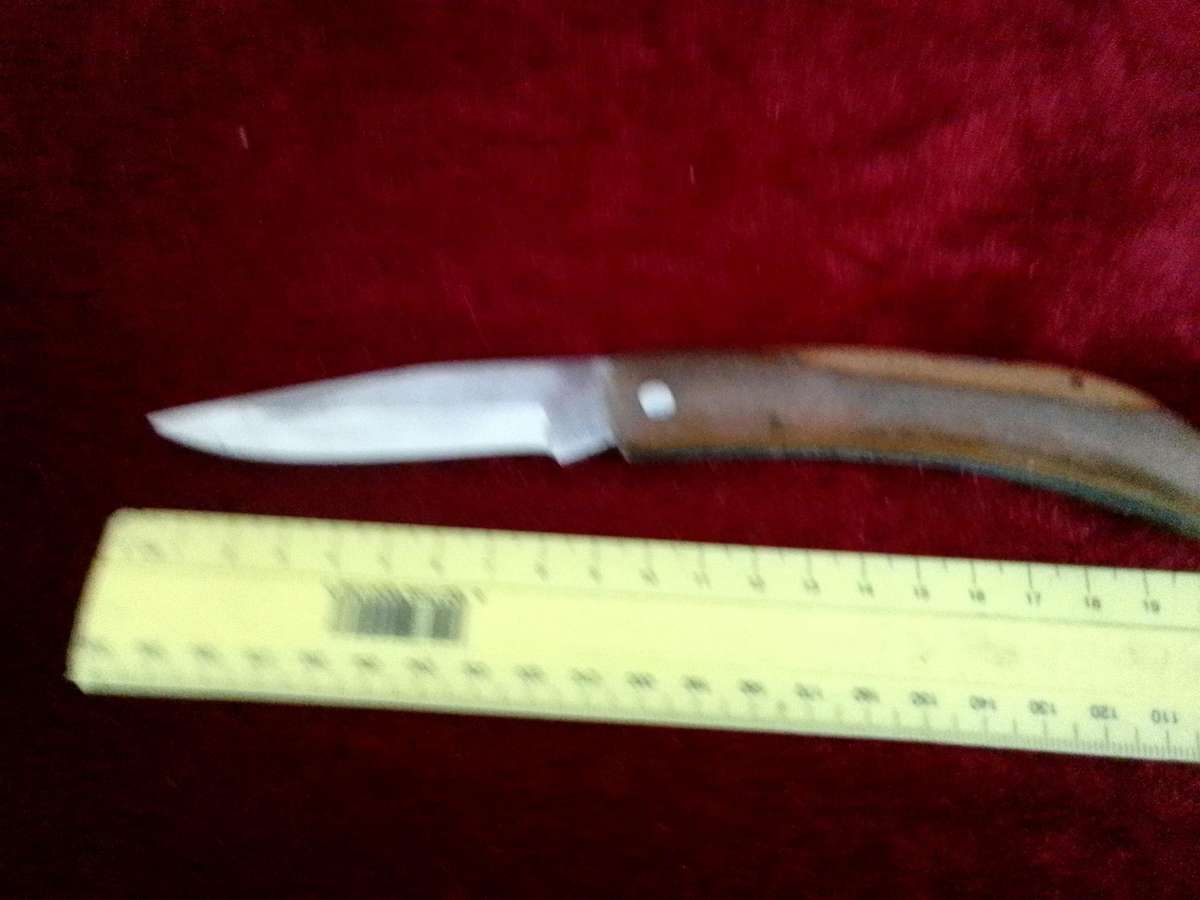 Vintage Stunning Stainless Steel Single Blade Folding Pocket Knife With Wooden Handle-Good Condition
