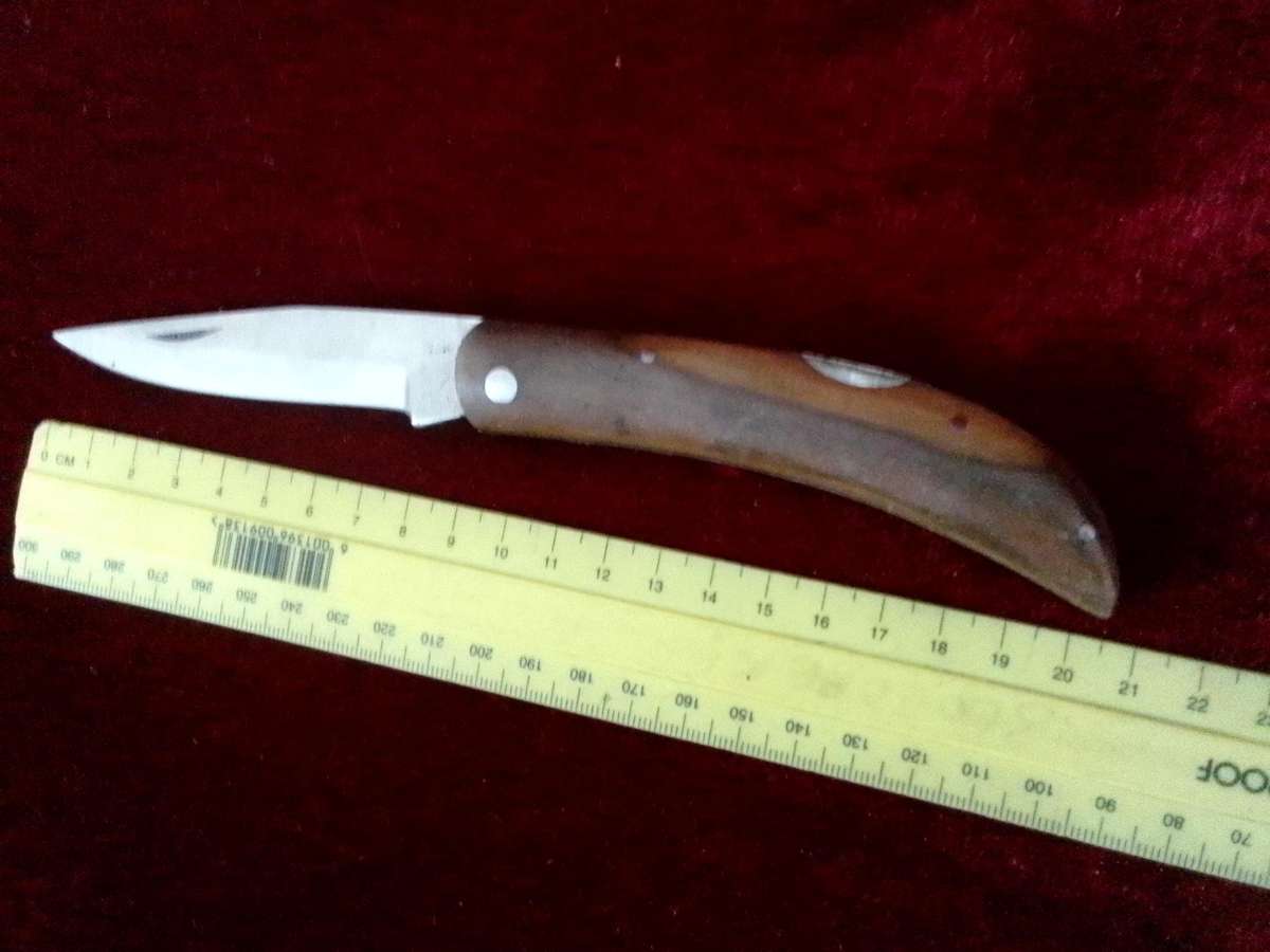 Vintage Stunning Stainless Steel Single Blade Folding Pocket Knife With Wooden Handle-Good Condition